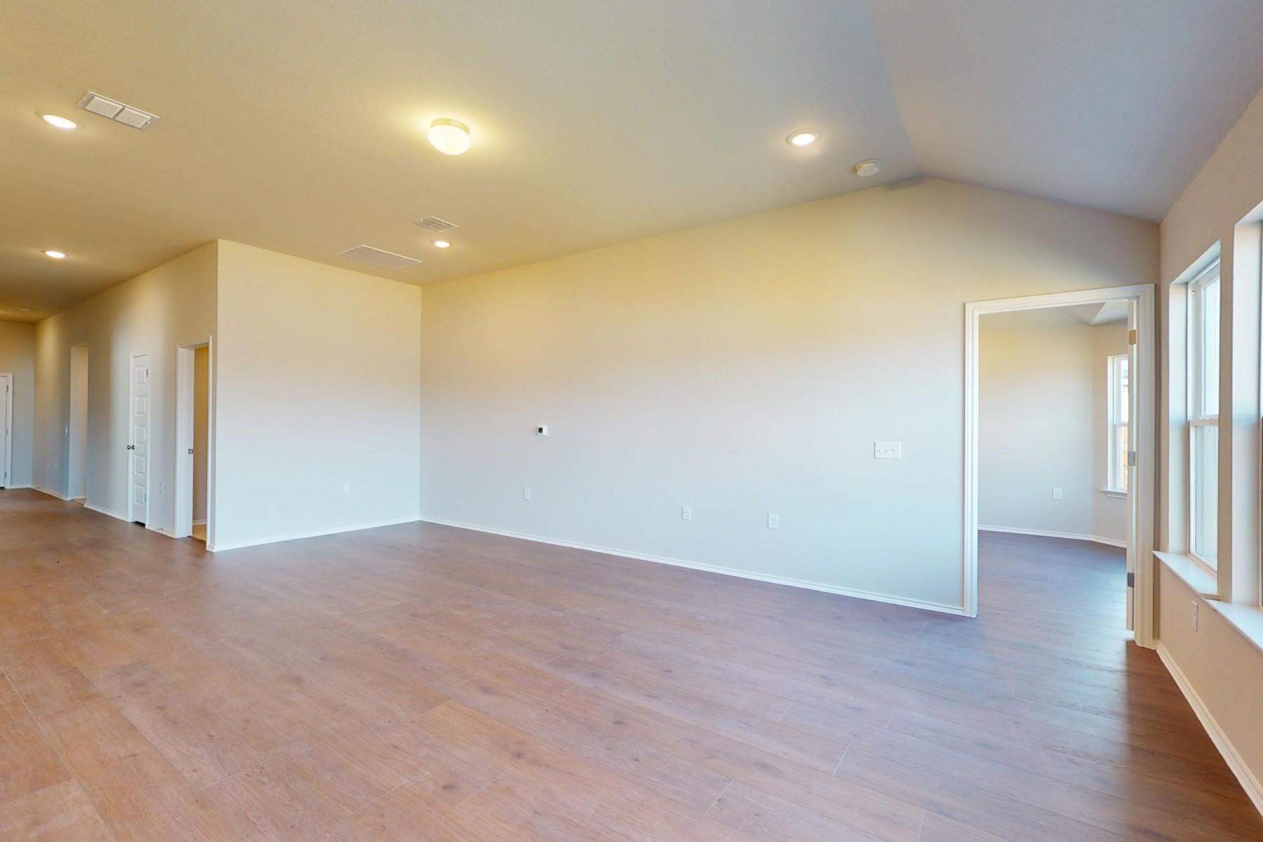 9200 Corvallis Dr, Austin, TX 78747