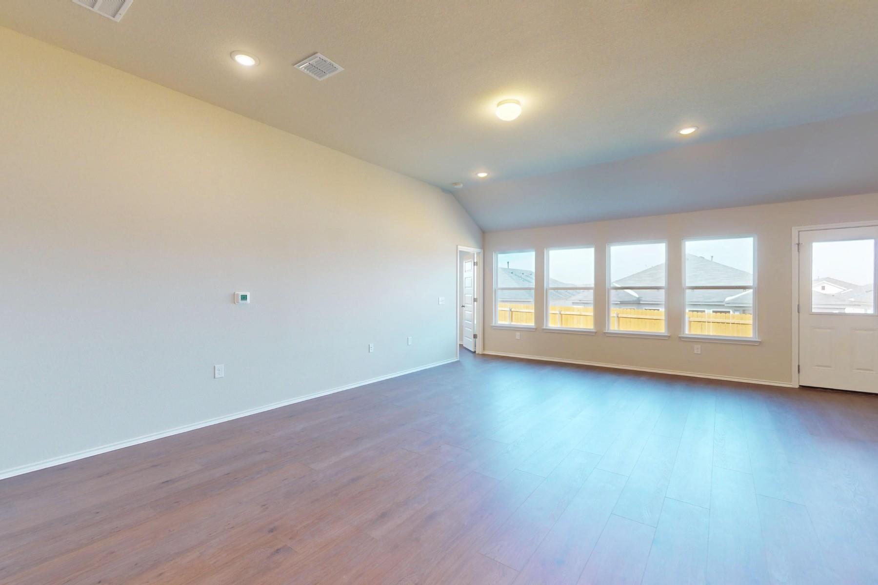 9200 Corvallis Dr, Austin, TX 78747