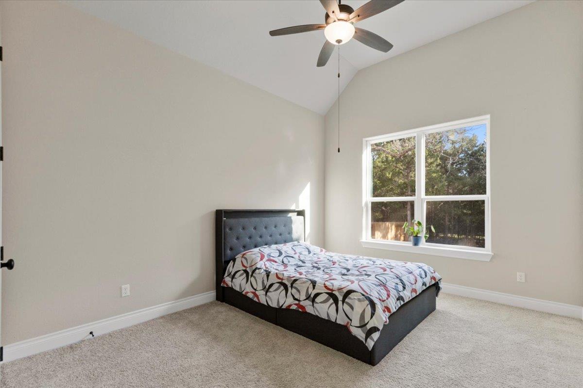 145 Gaston Dr, Bastrop, TX 78602