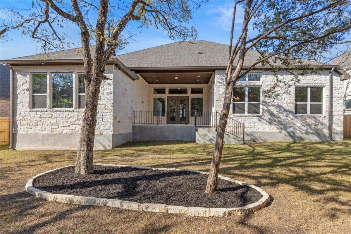 145 Gaston Dr, Bastrop, TX 78602