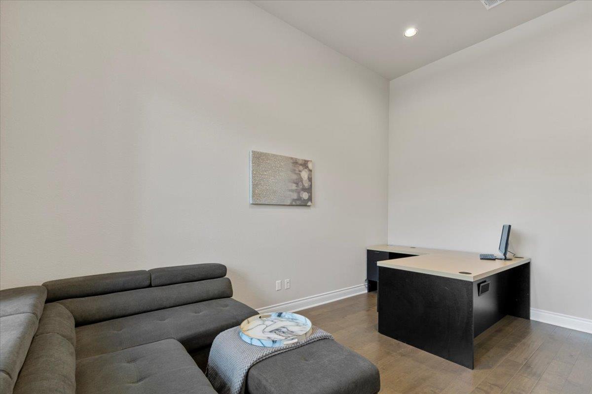 145 Gaston Dr, Bastrop, TX 78602