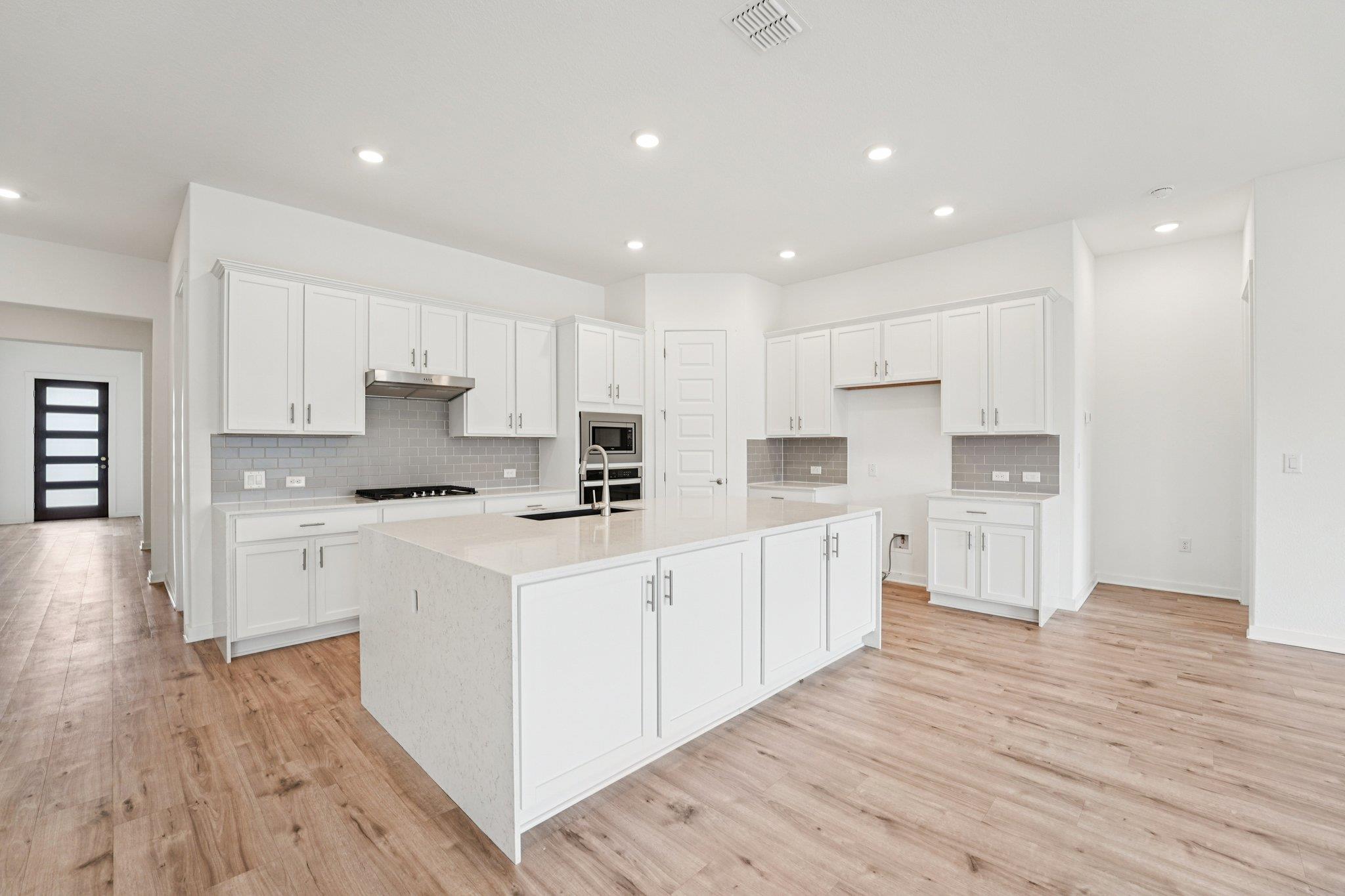 2233 Bravo Pass, Leander, TX 78641