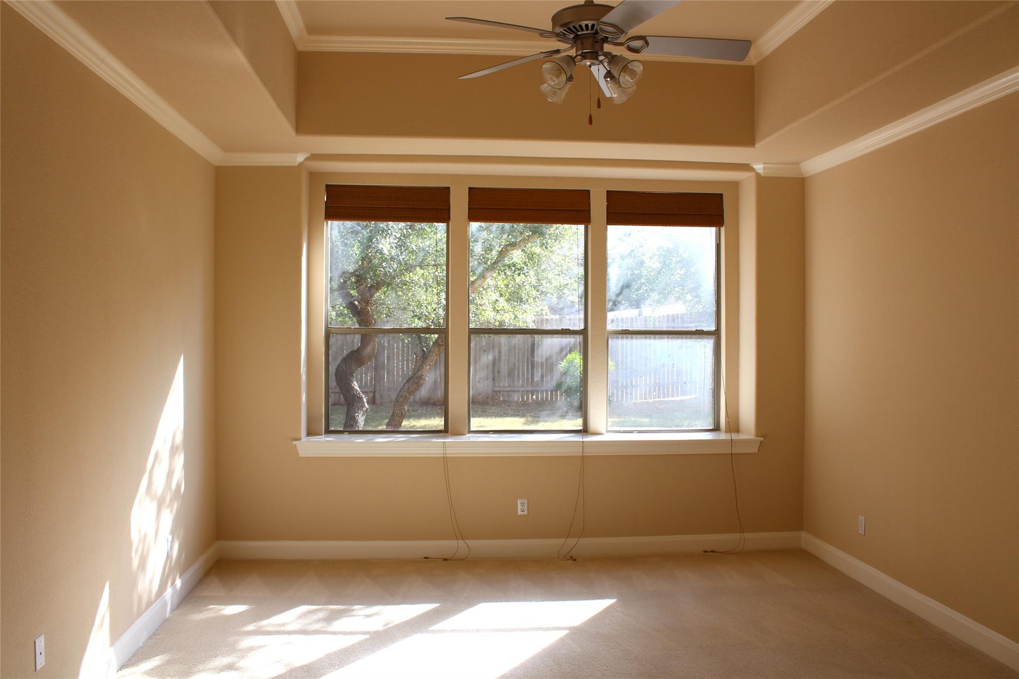 7617 Menler Dr, Austin, TX 78735