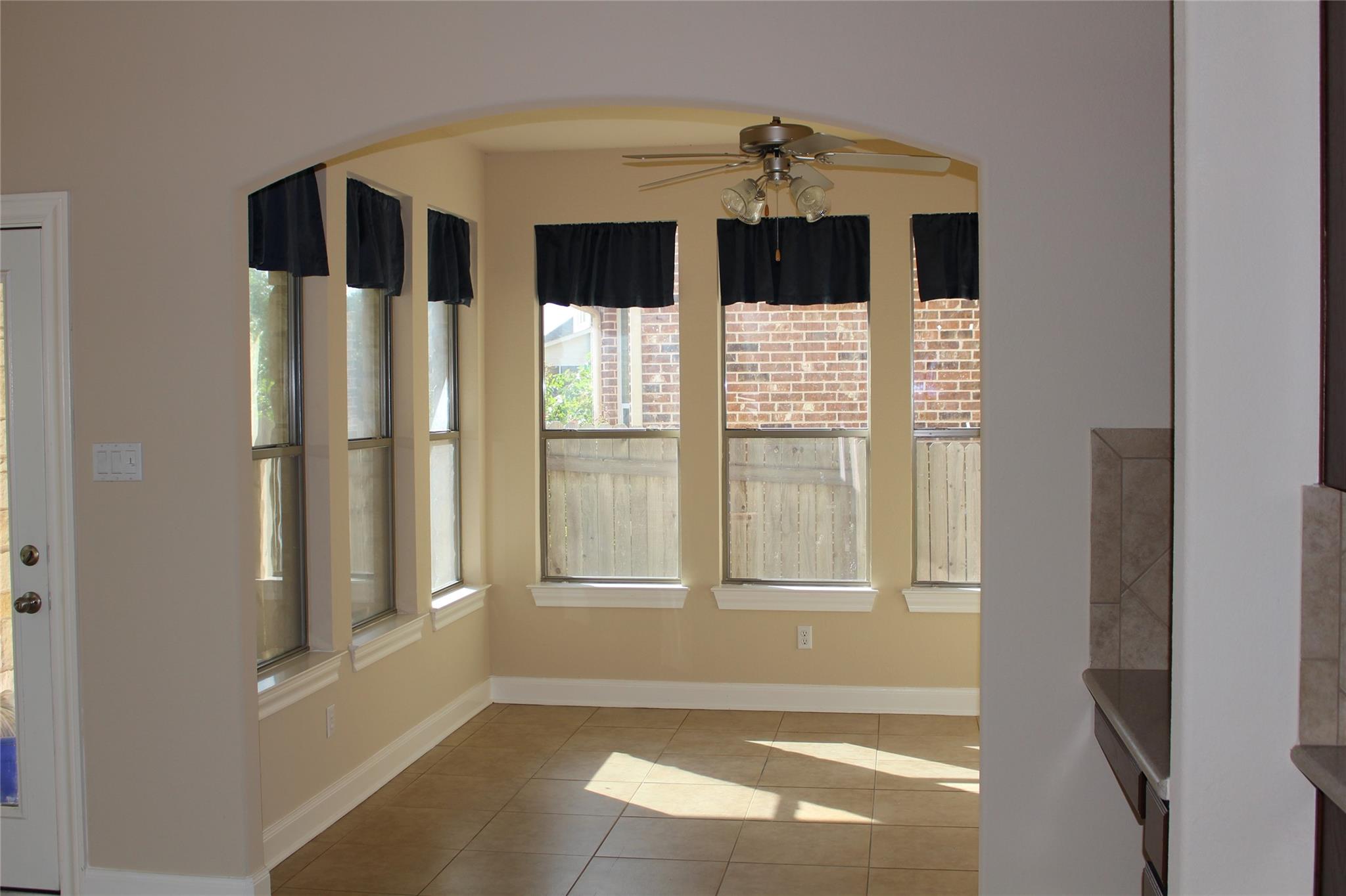 7617 Menler Dr, Austin, TX 78735