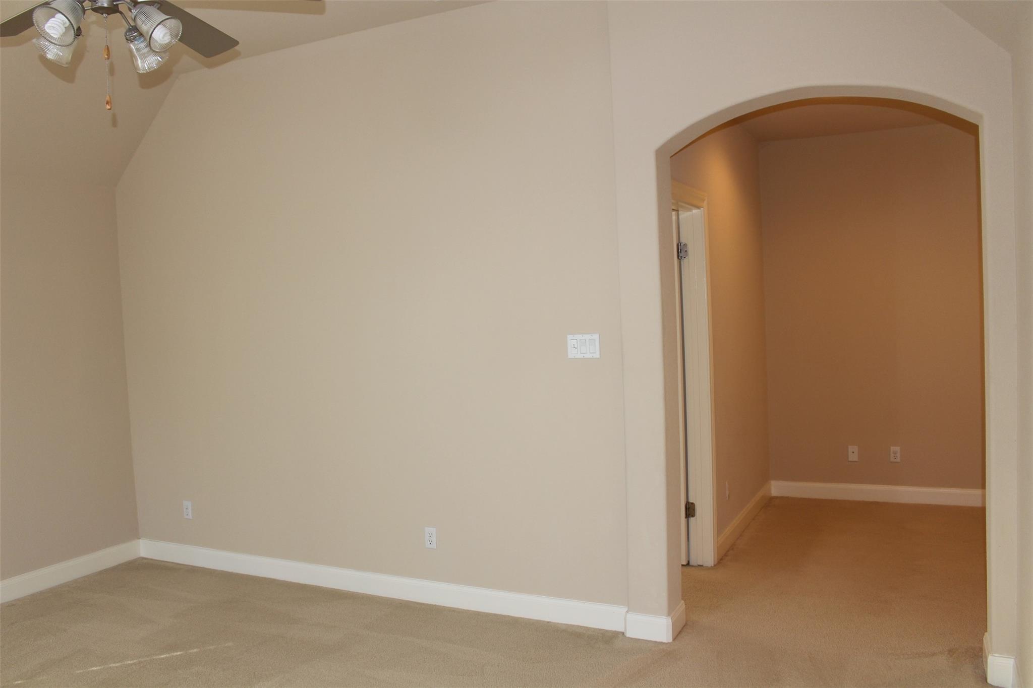 7617 Menler Dr, Austin, TX 78735