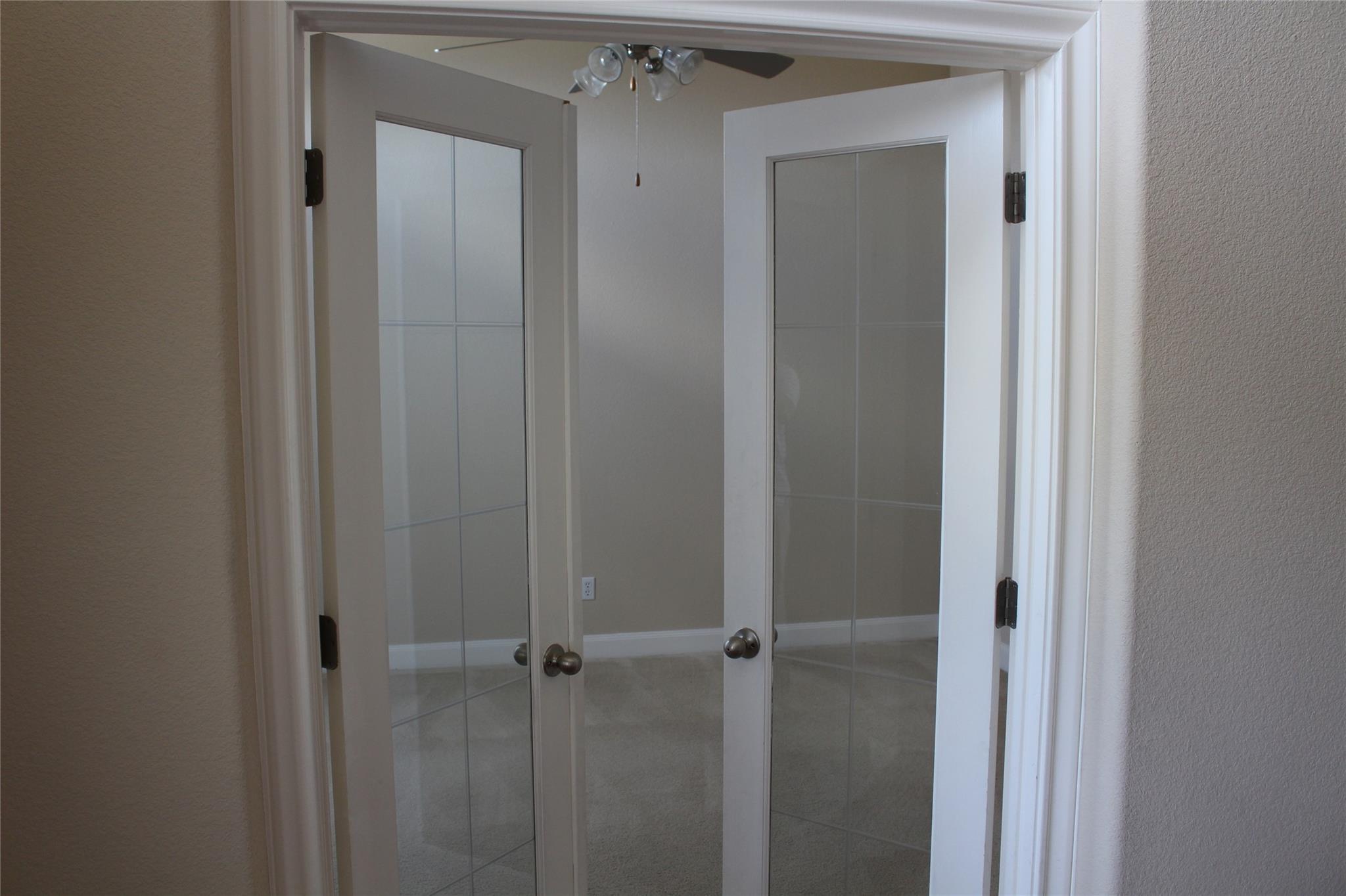 7617 Menler Dr, Austin, TX 78735