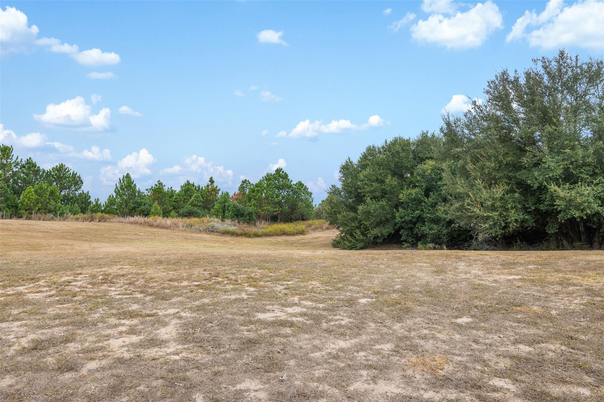 1327 Kenney Hall Rd, Brenham, TX 77833