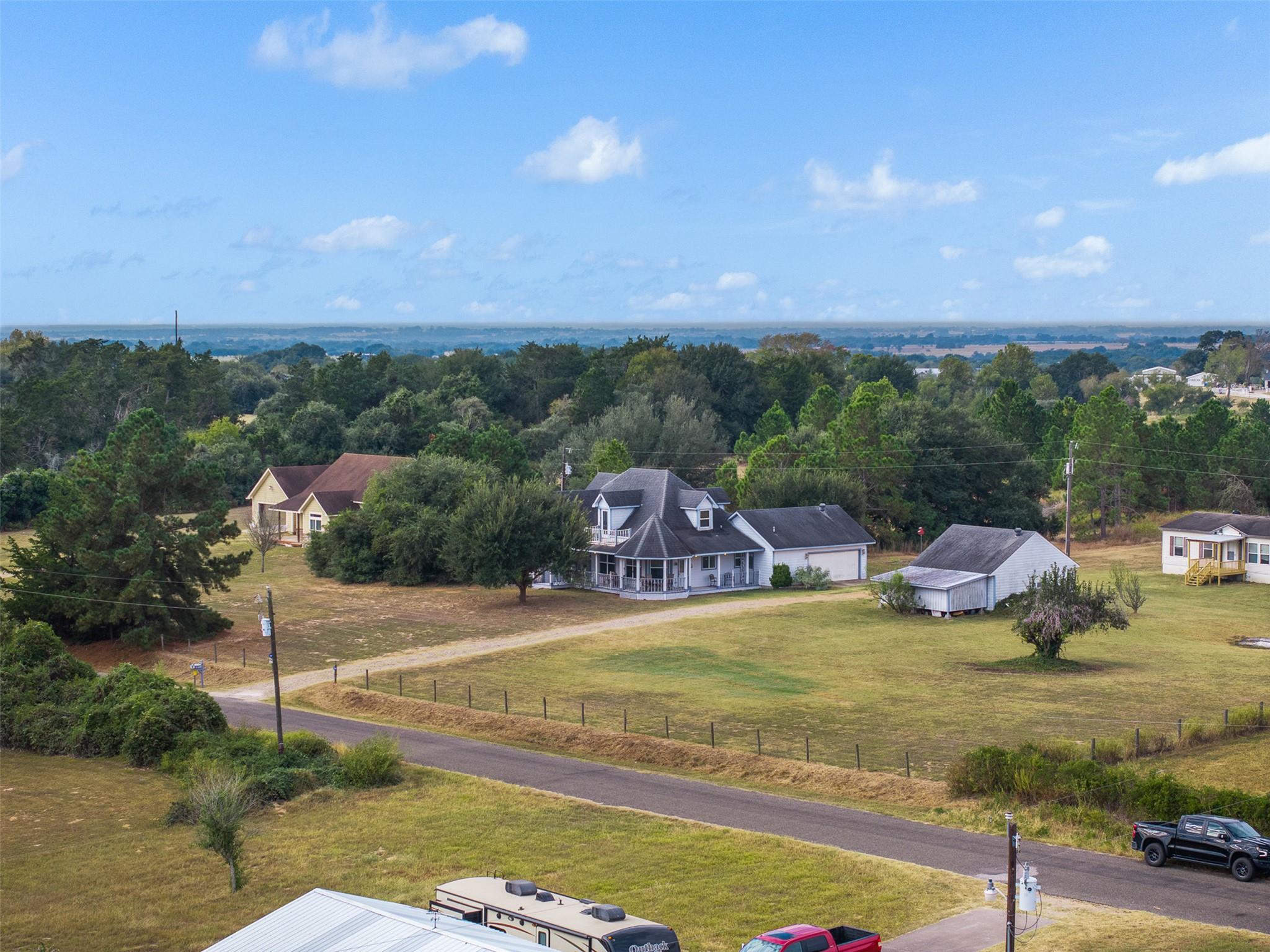 1327 Kenney Hall Rd, Brenham, TX 77833