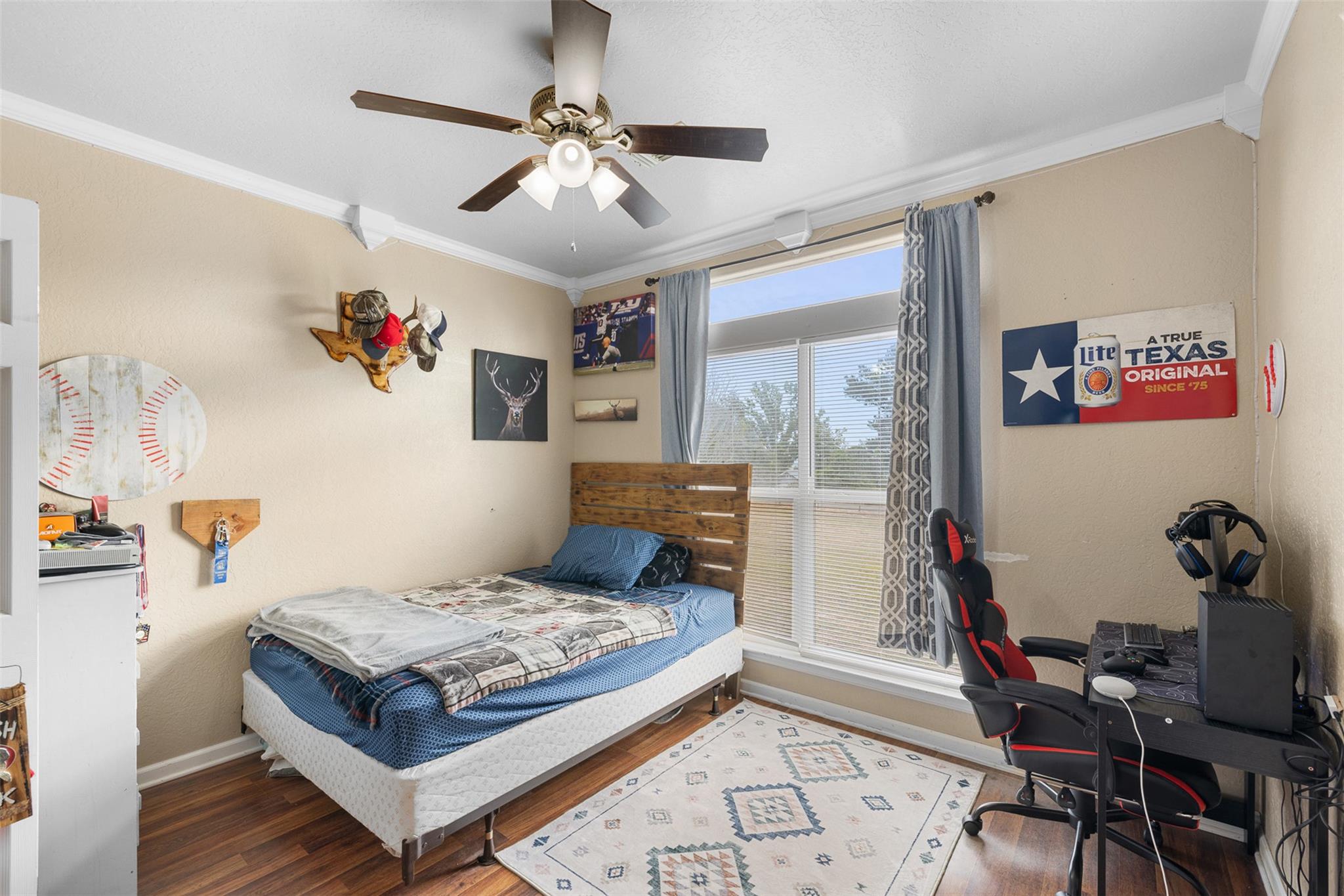 1327 Kenney Hall Rd, Brenham, TX 77833