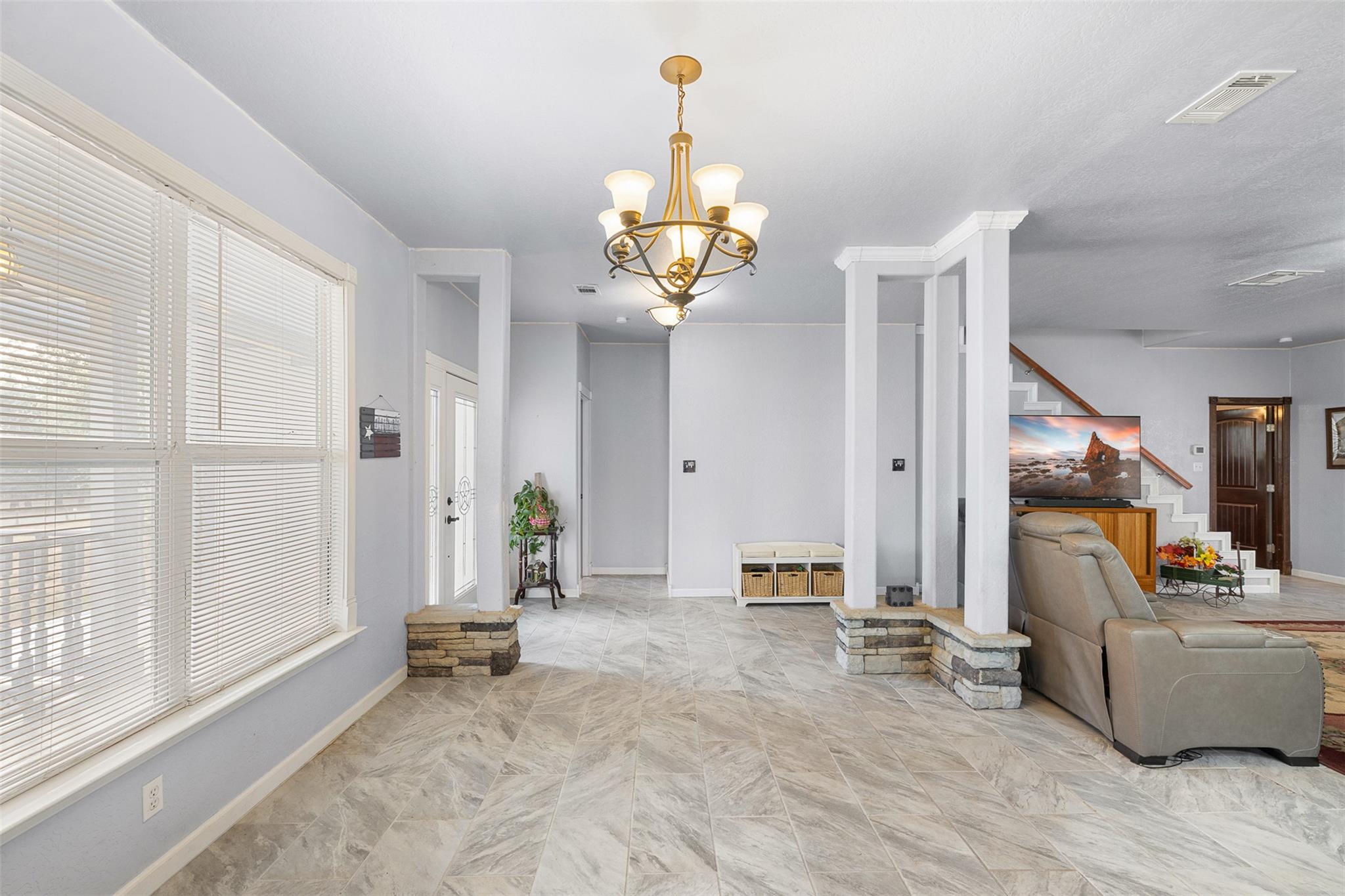 1327 Kenney Hall Rd, Brenham, TX 77833