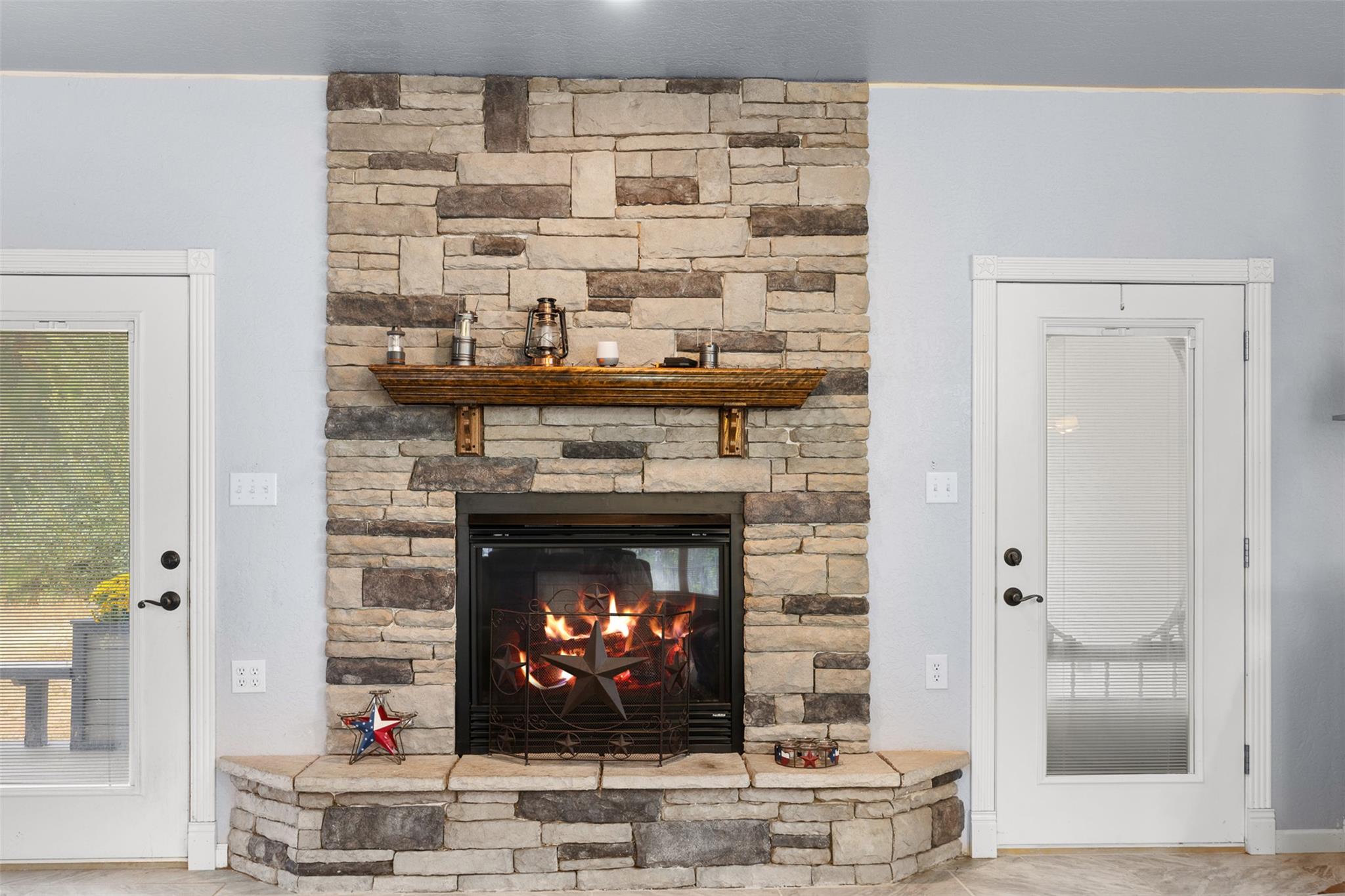 1327 Kenney Hall Rd, Brenham, TX 77833