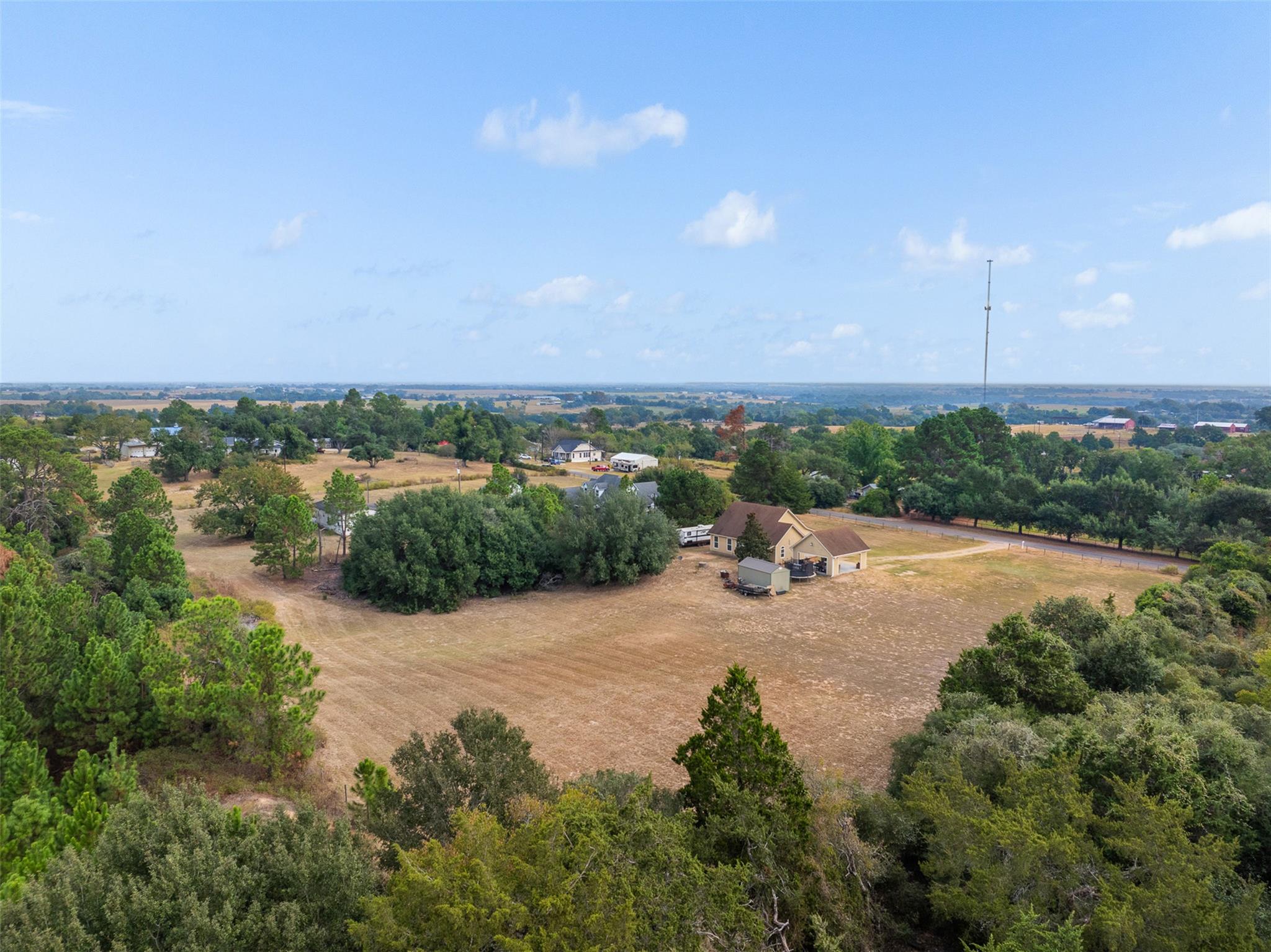 1327 Kenney Hall Rd, Brenham, TX 77833