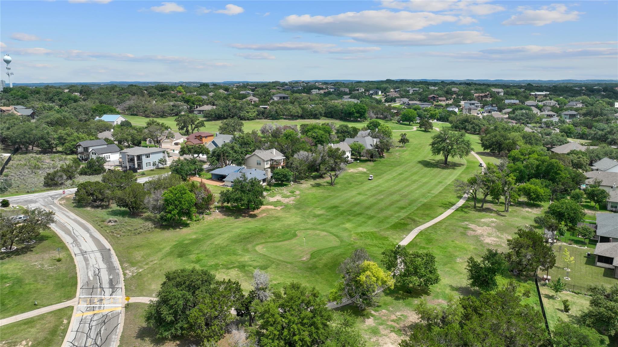 287 Venture Blvd, Point Venture, TX 78645