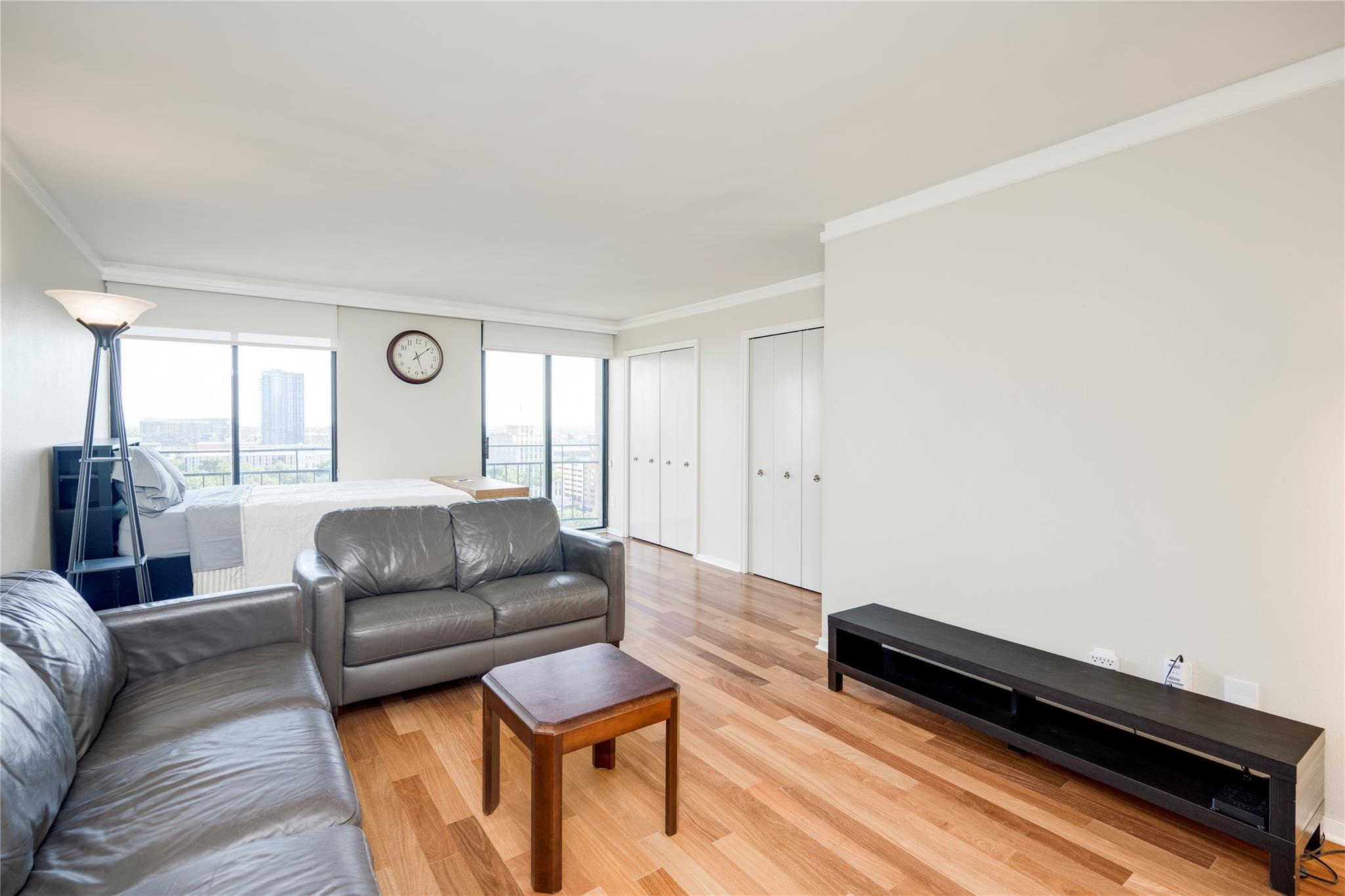 1122 Colorado St # 1506, Austin, TX 78701