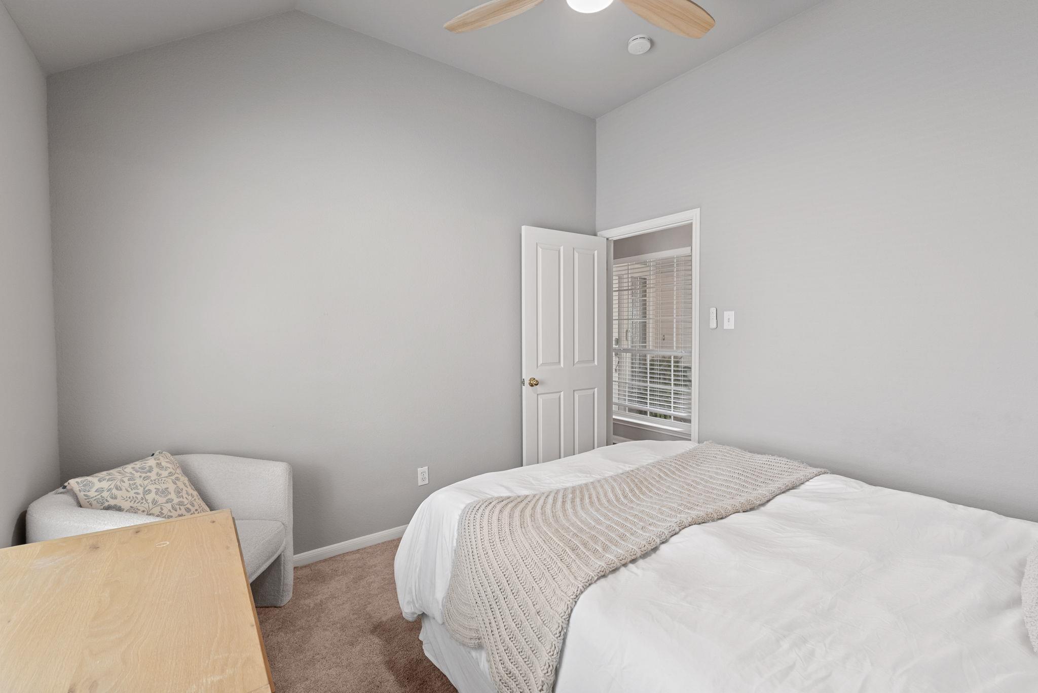 9305 Donner Ln, Austin, TX 78749