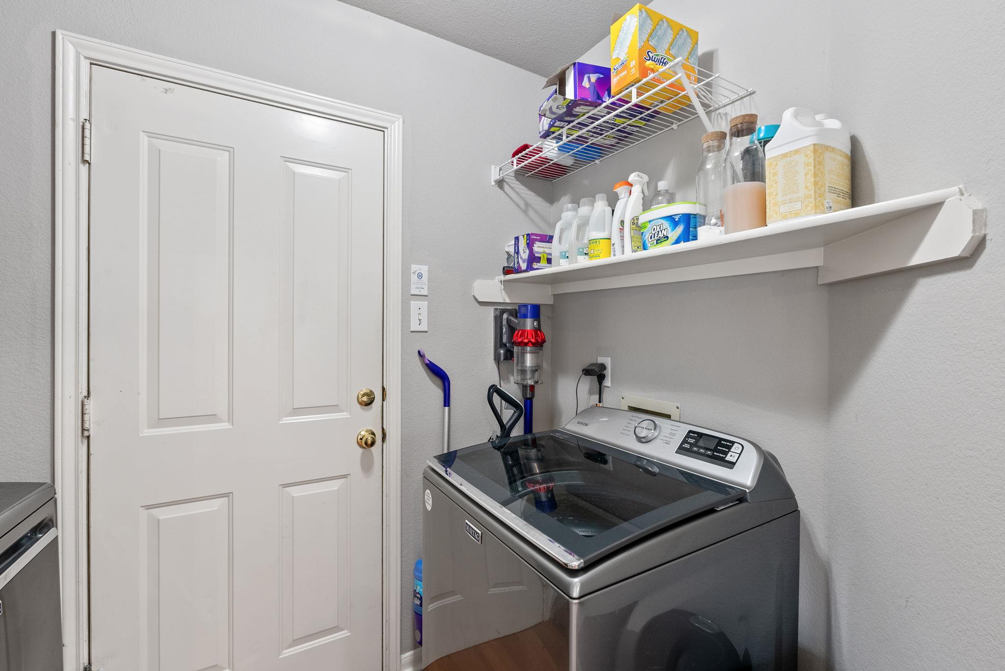 9305 Donner Ln, Austin, TX 78749