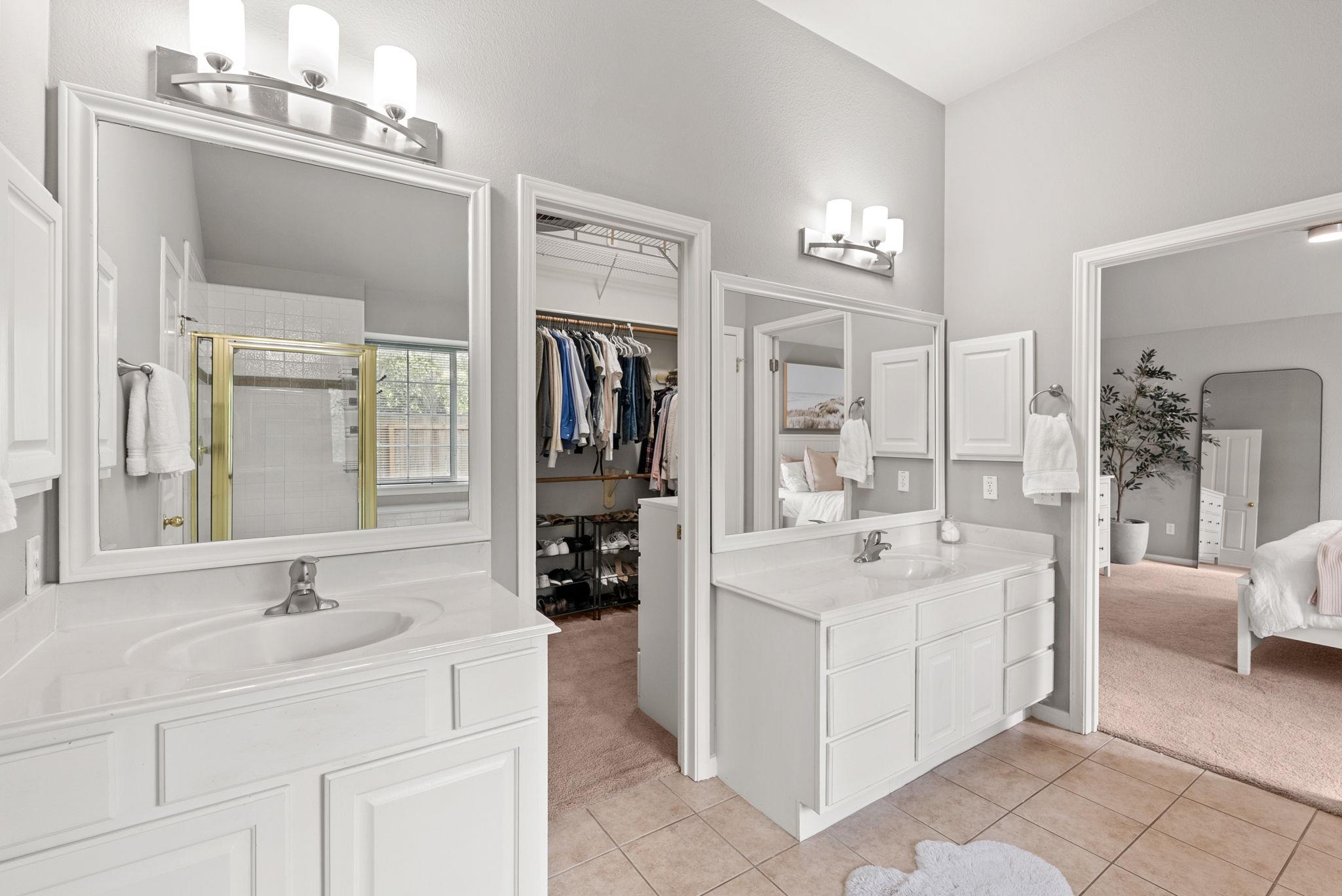 9305 Donner Ln, Austin, TX 78749