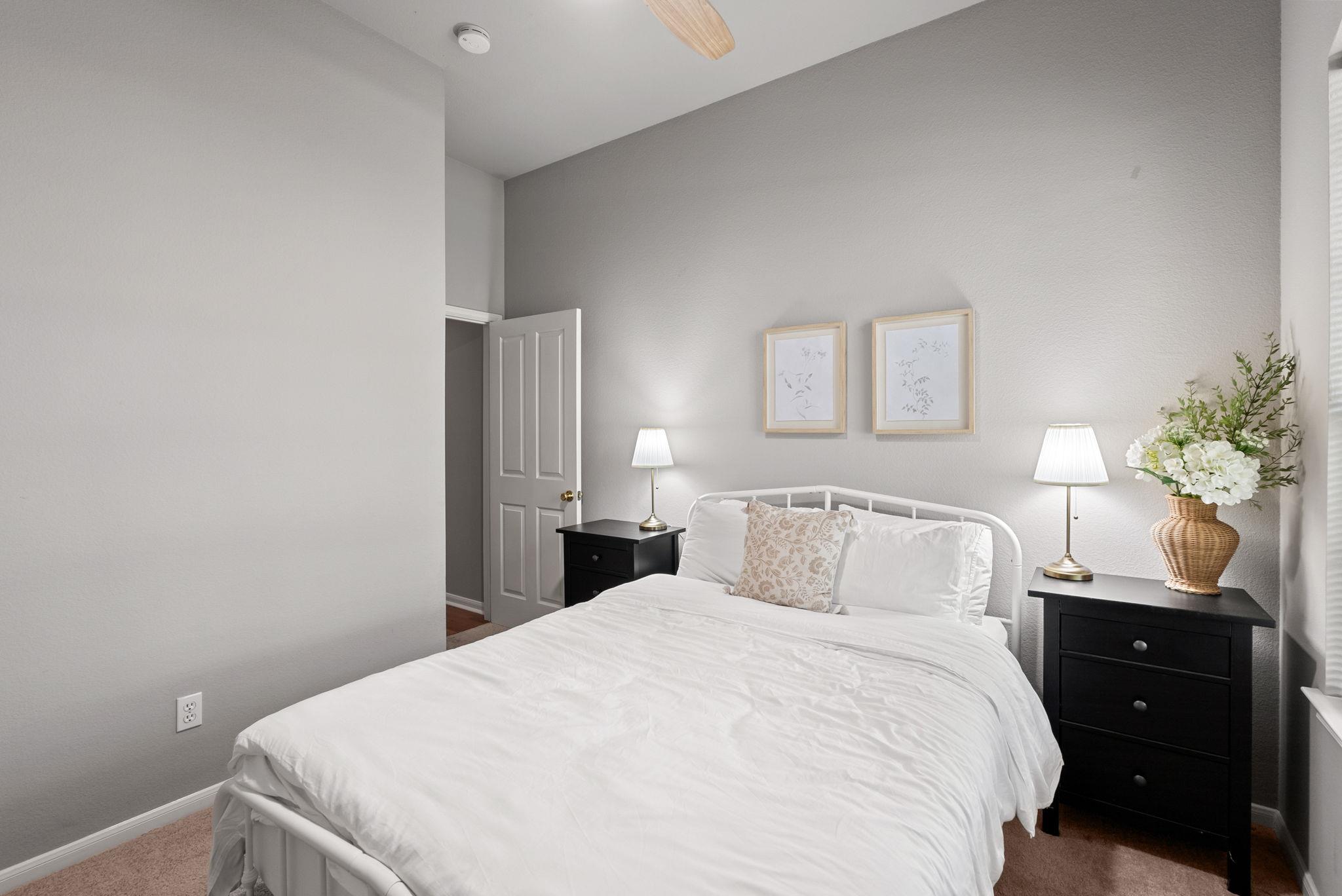 9305 Donner Ln, Austin, TX 78749