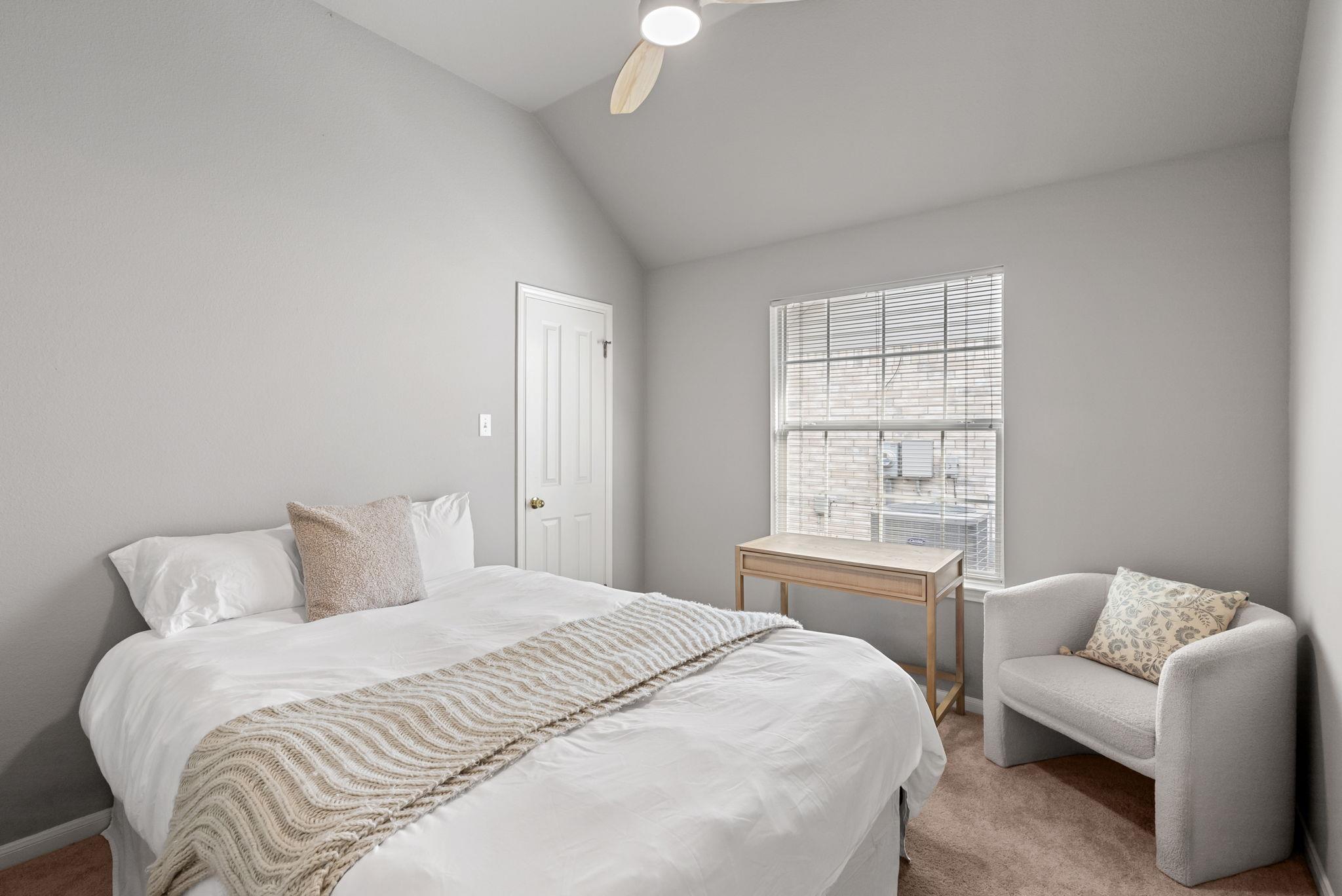 9305 Donner Ln, Austin, TX 78749