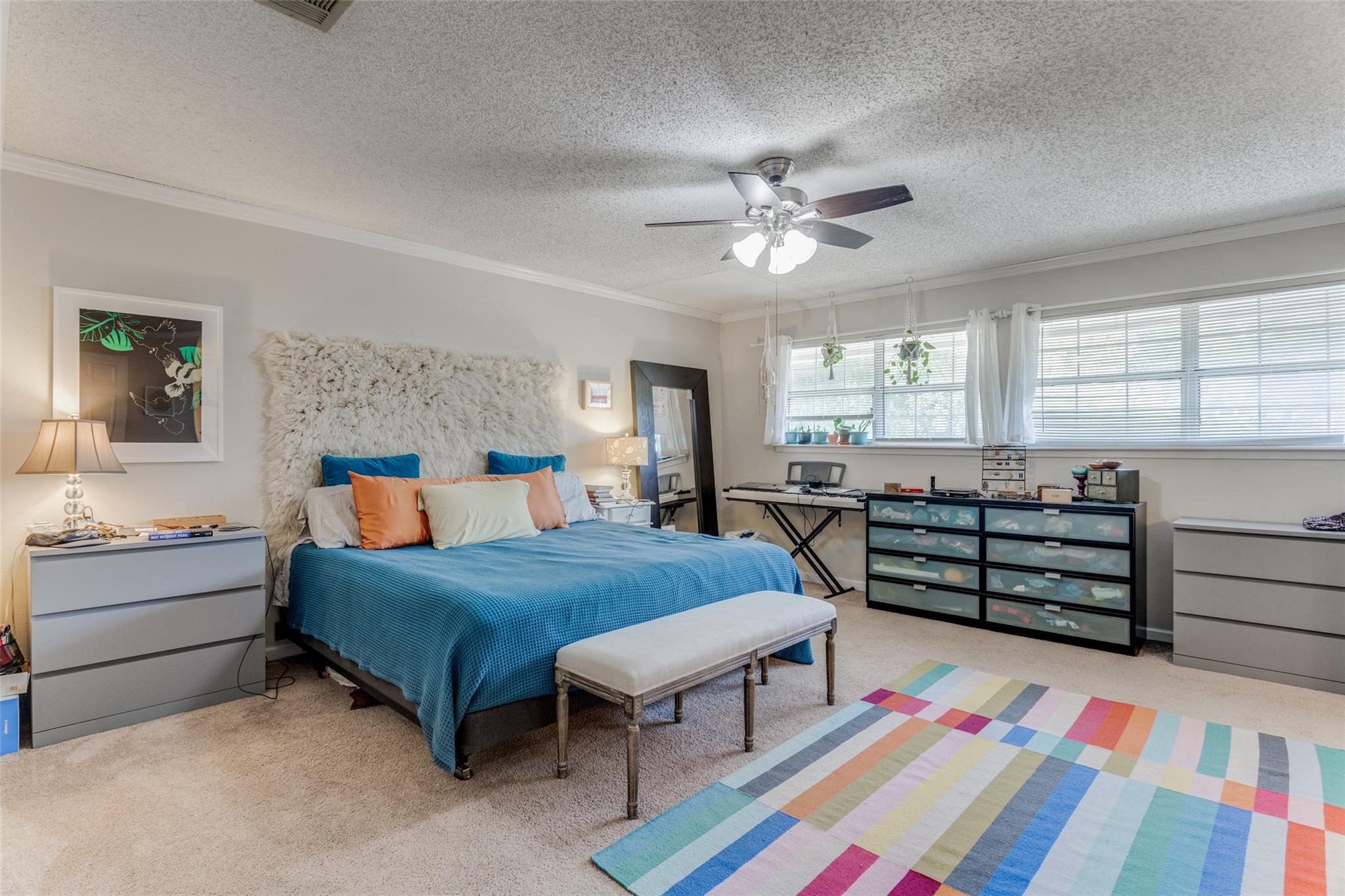 2713 Tether Trl, Austin, TX 78704