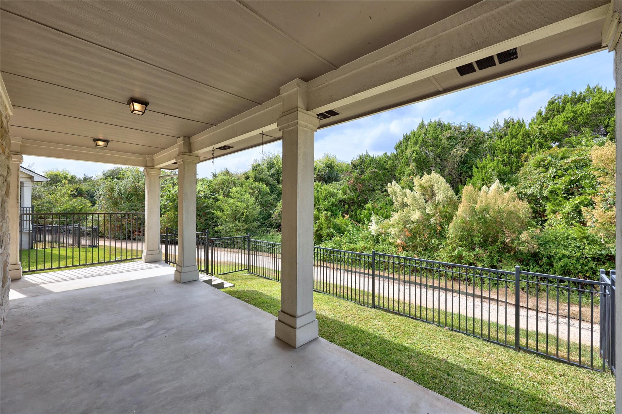 1900 Scofield Ridge Pkwy # 6302, Austin, TX 78727