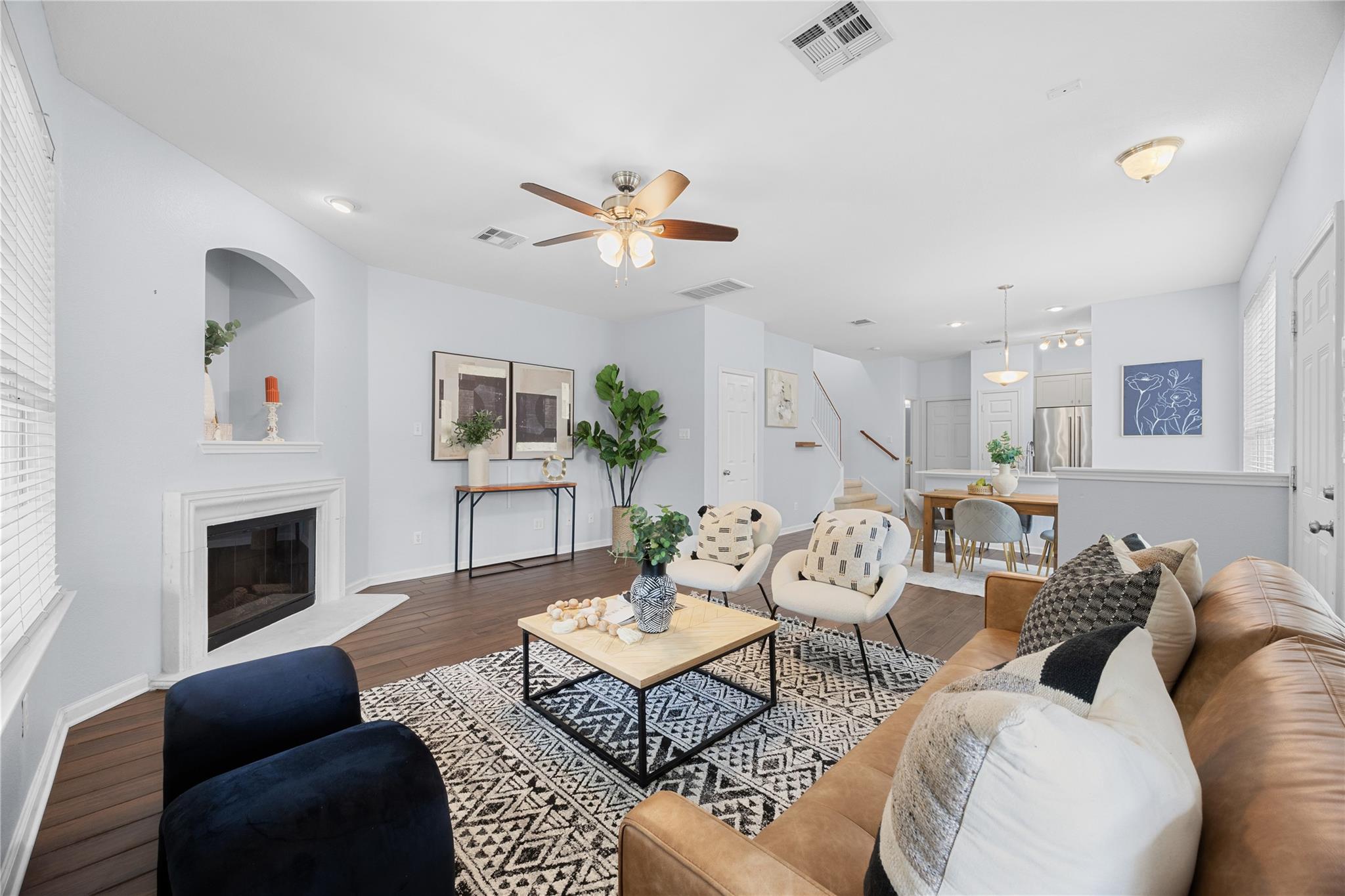 1900 Scofield Ridge Pkwy # 6302, Austin, TX 78727