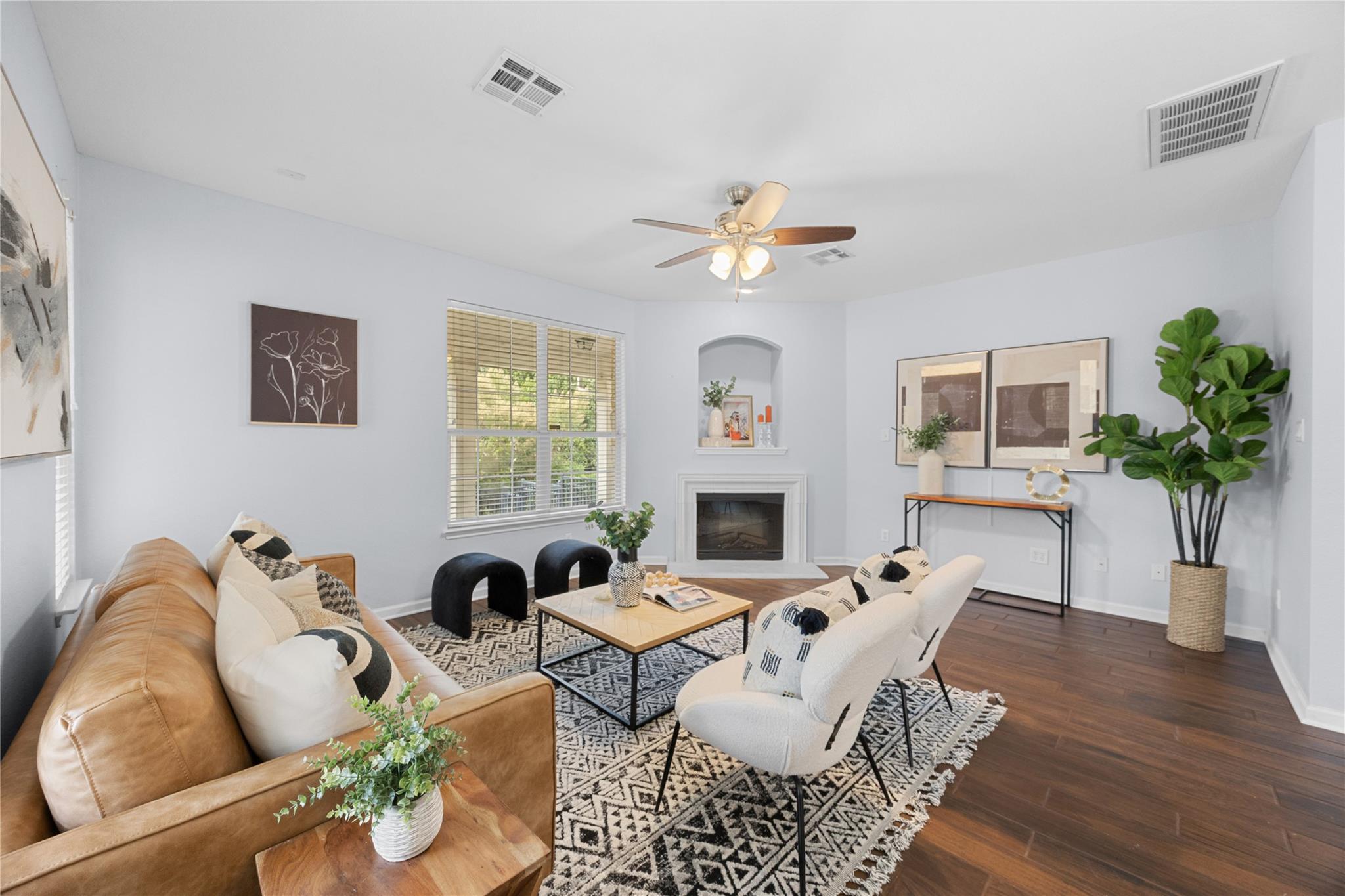 1900 Scofield Ridge Pkwy # 6302, Austin, TX 78727