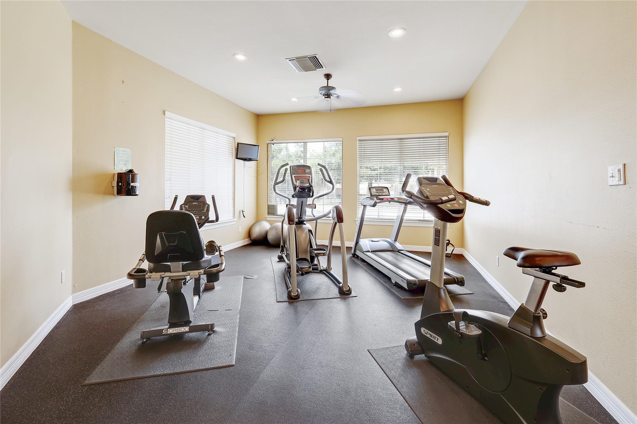 1900 Scofield Ridge Pkwy # 6302, Austin, TX 78727