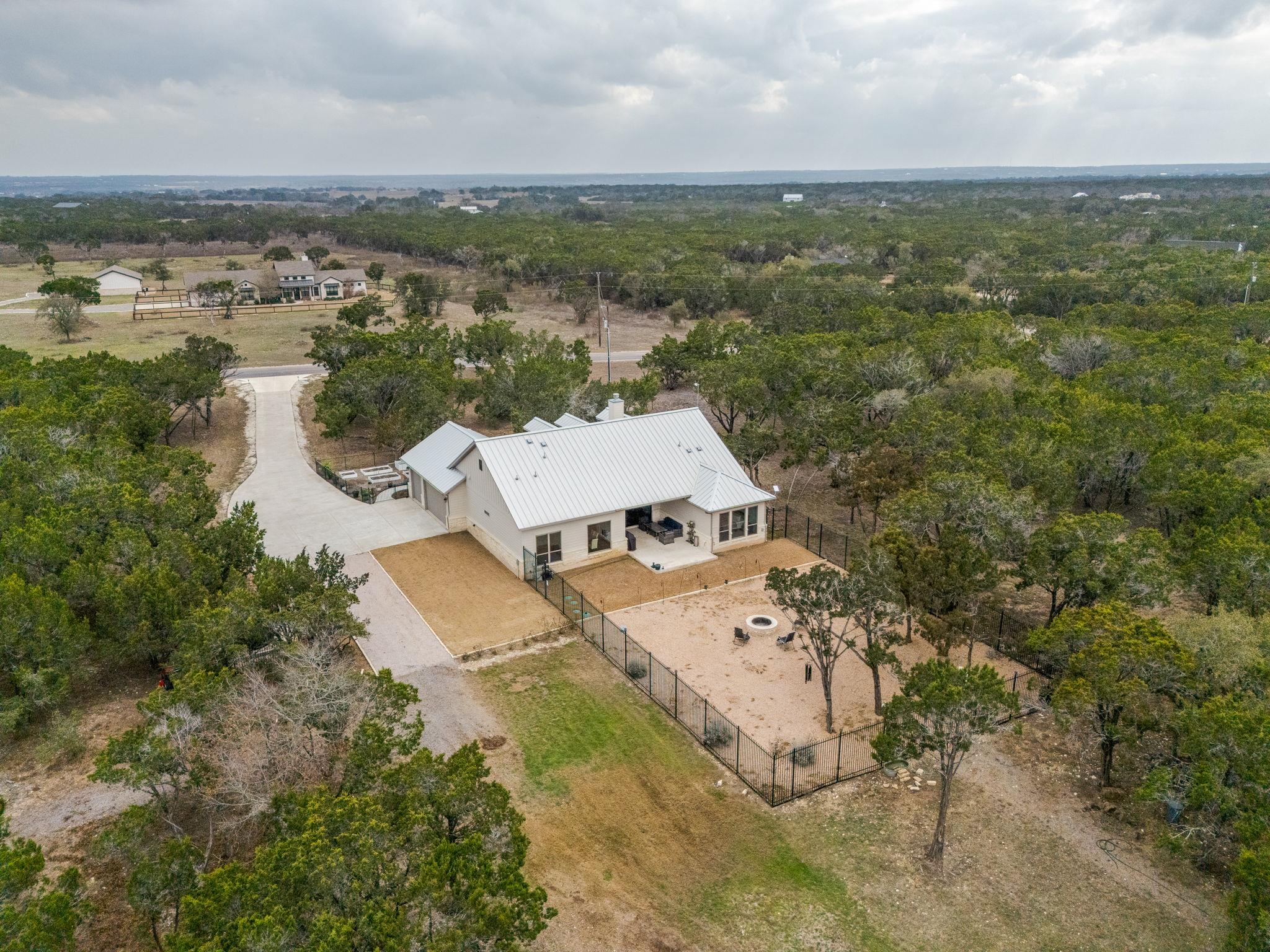 2140 Carpenter Loop, Burnet, TX 78611