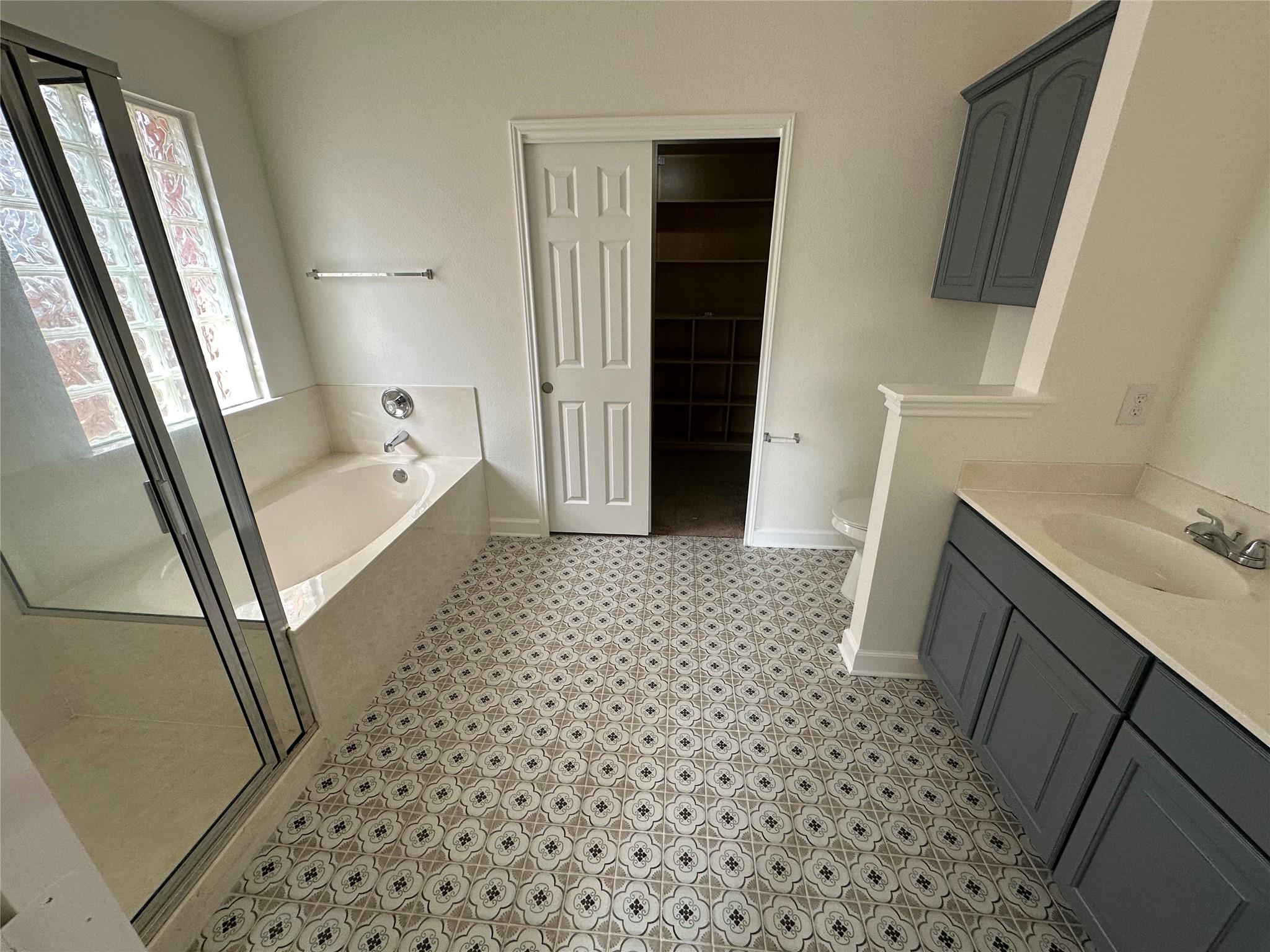 3309 Blue Ridge Dr, Round Rock, TX 78681