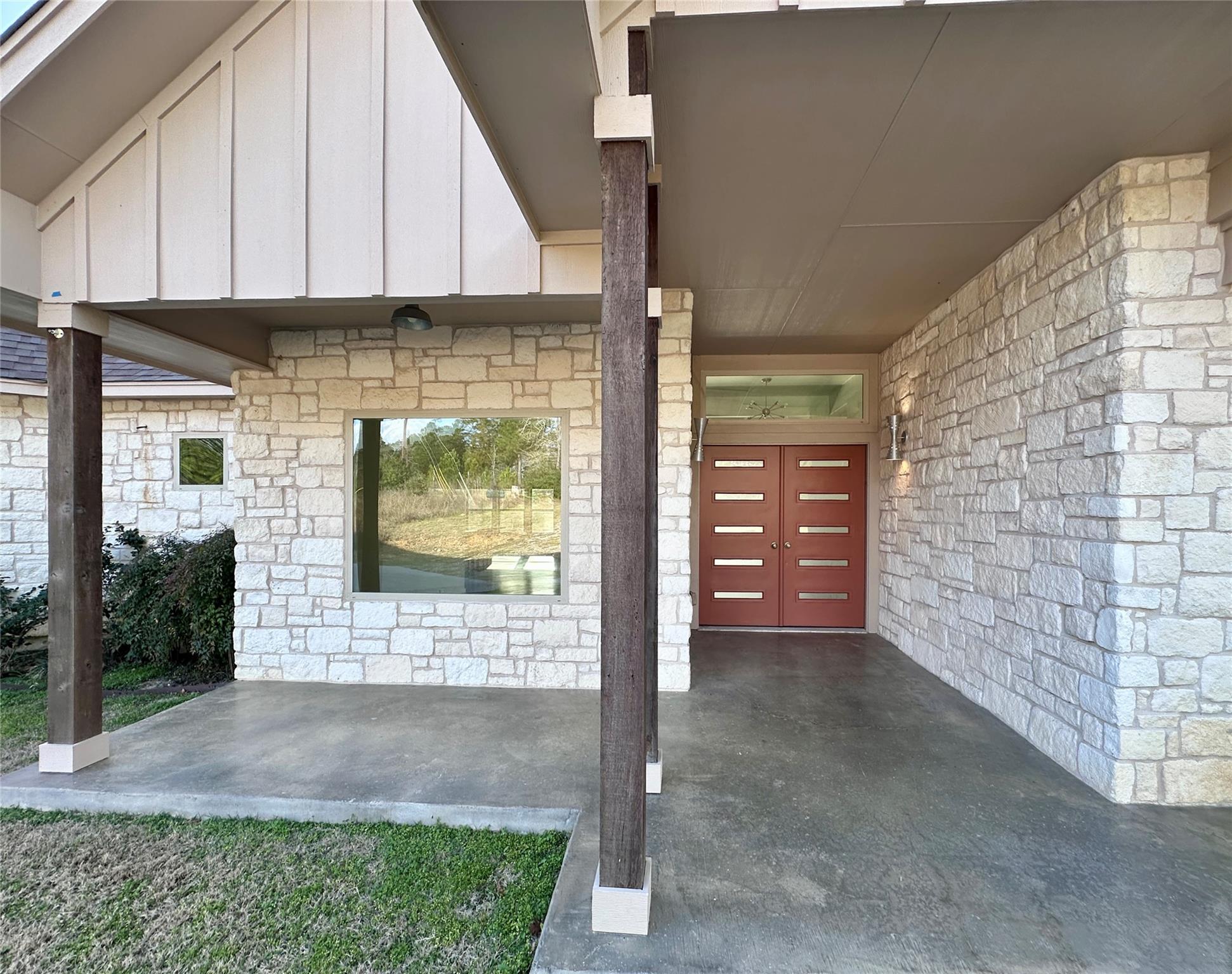 137 Mulberry Ln, Bastrop, TX 78602