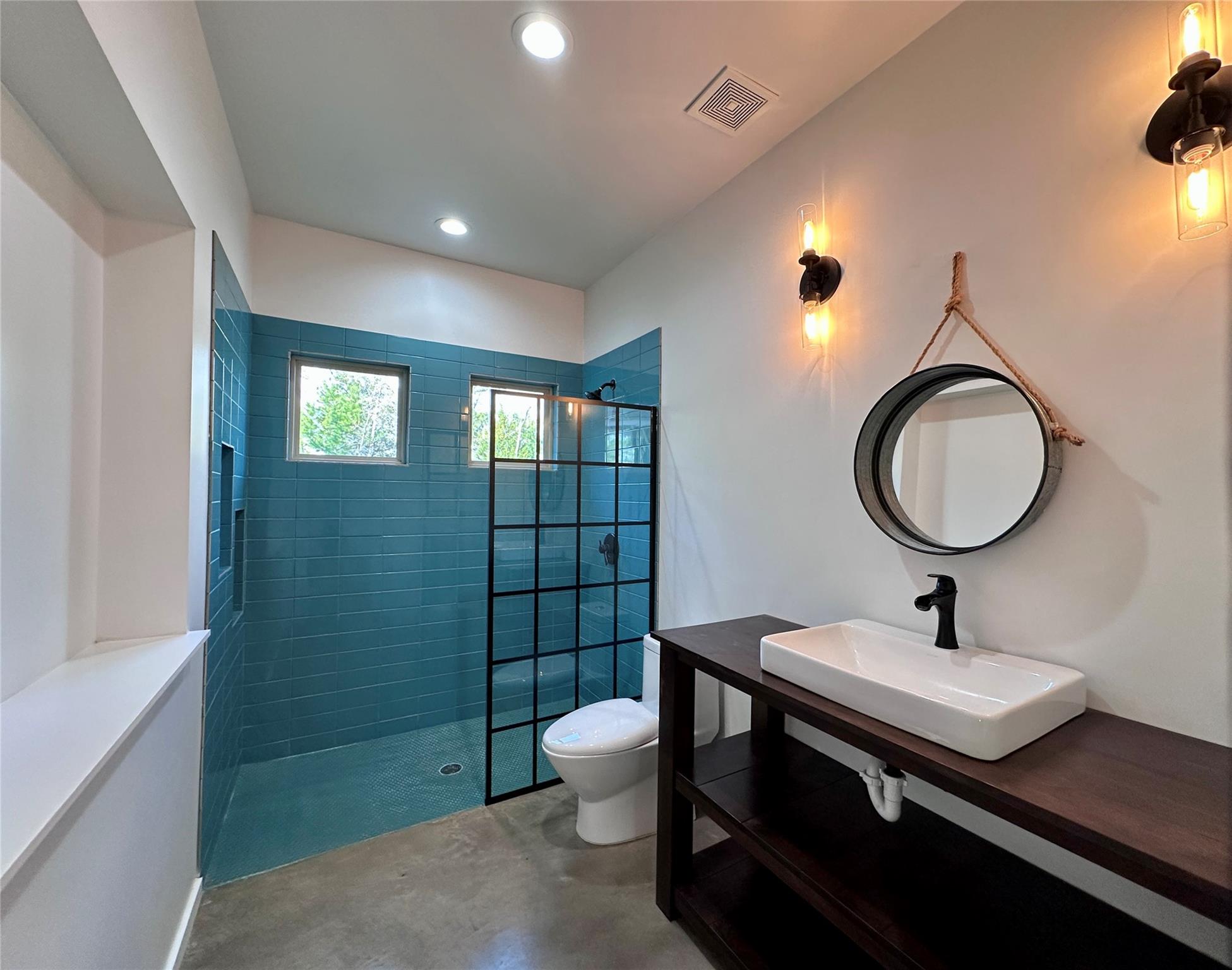 137 Mulberry Ln, Bastrop, TX 78602