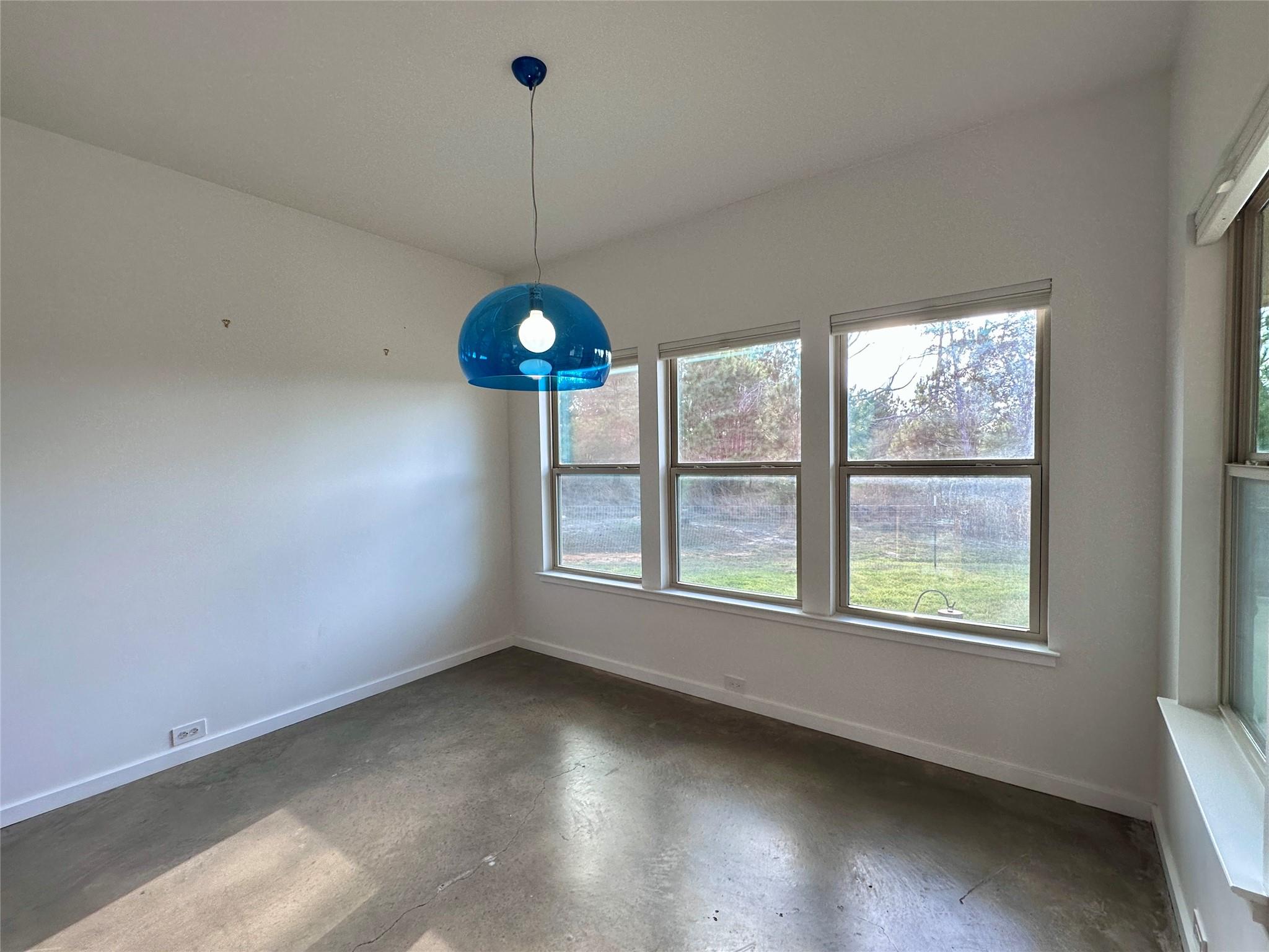 137 Mulberry Ln, Bastrop, TX 78602