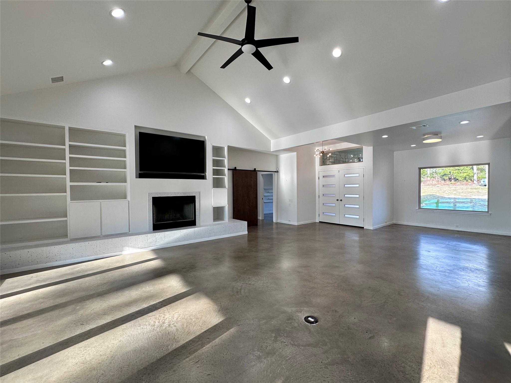 137 Mulberry Ln, Bastrop, TX 78602