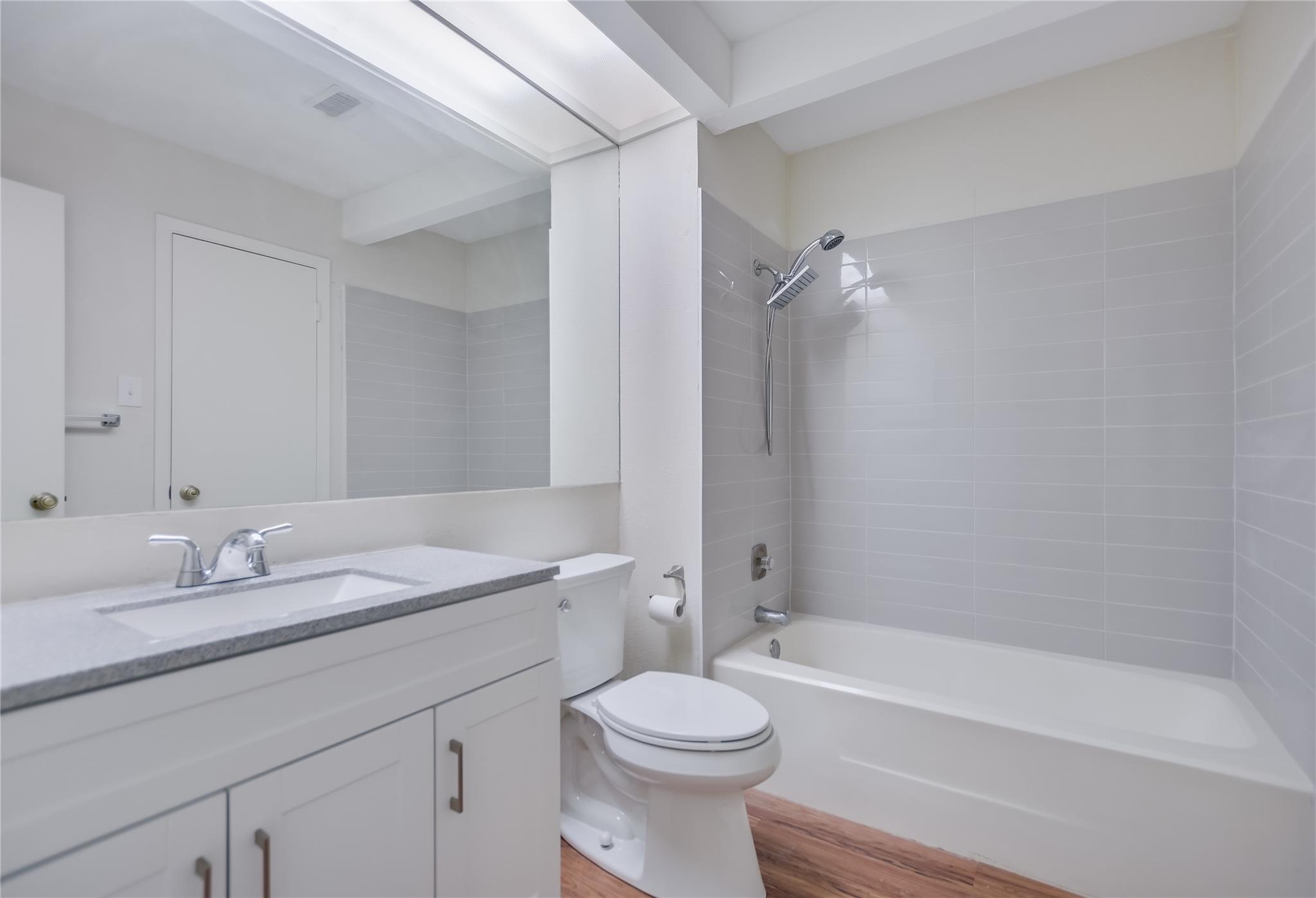 1748 Ohlen Rd # 36, Austin, TX 78757