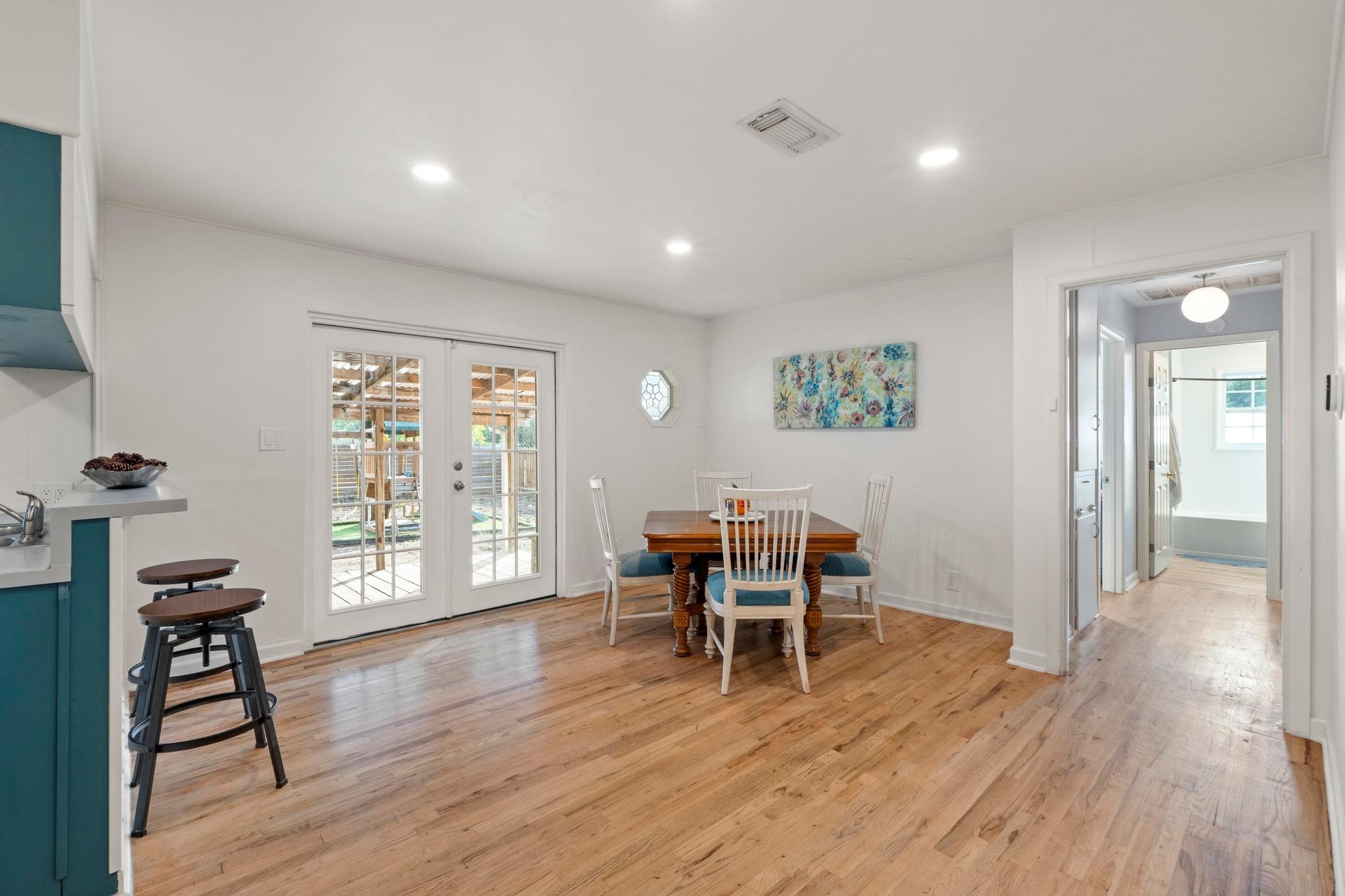 1805 Vine St, Georgetown, TX 78626