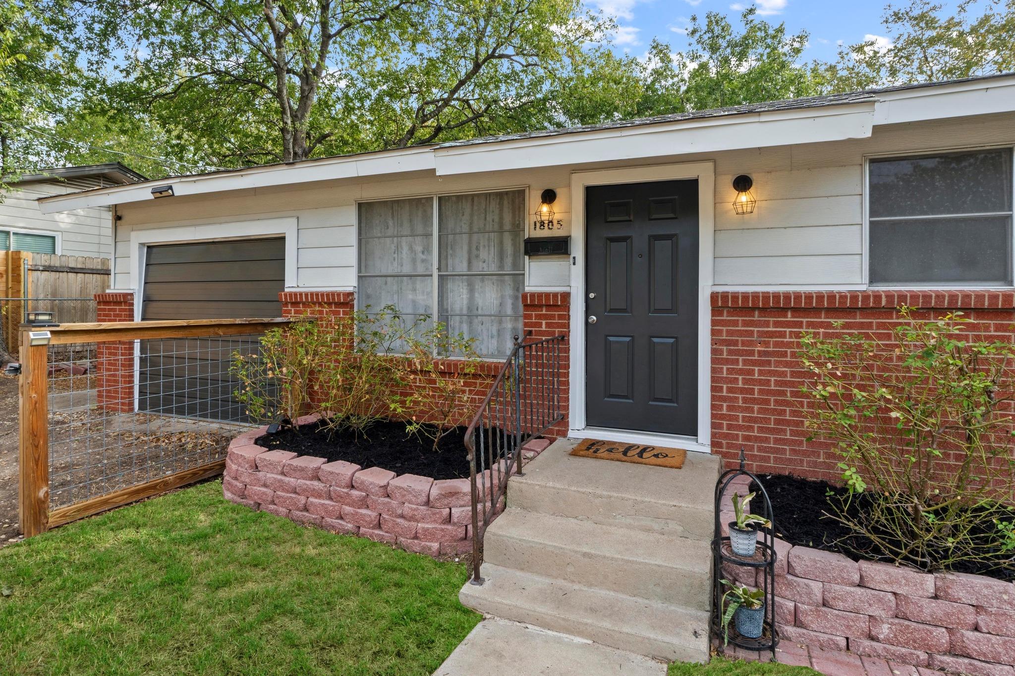 1805 Vine St, Georgetown, TX 78626