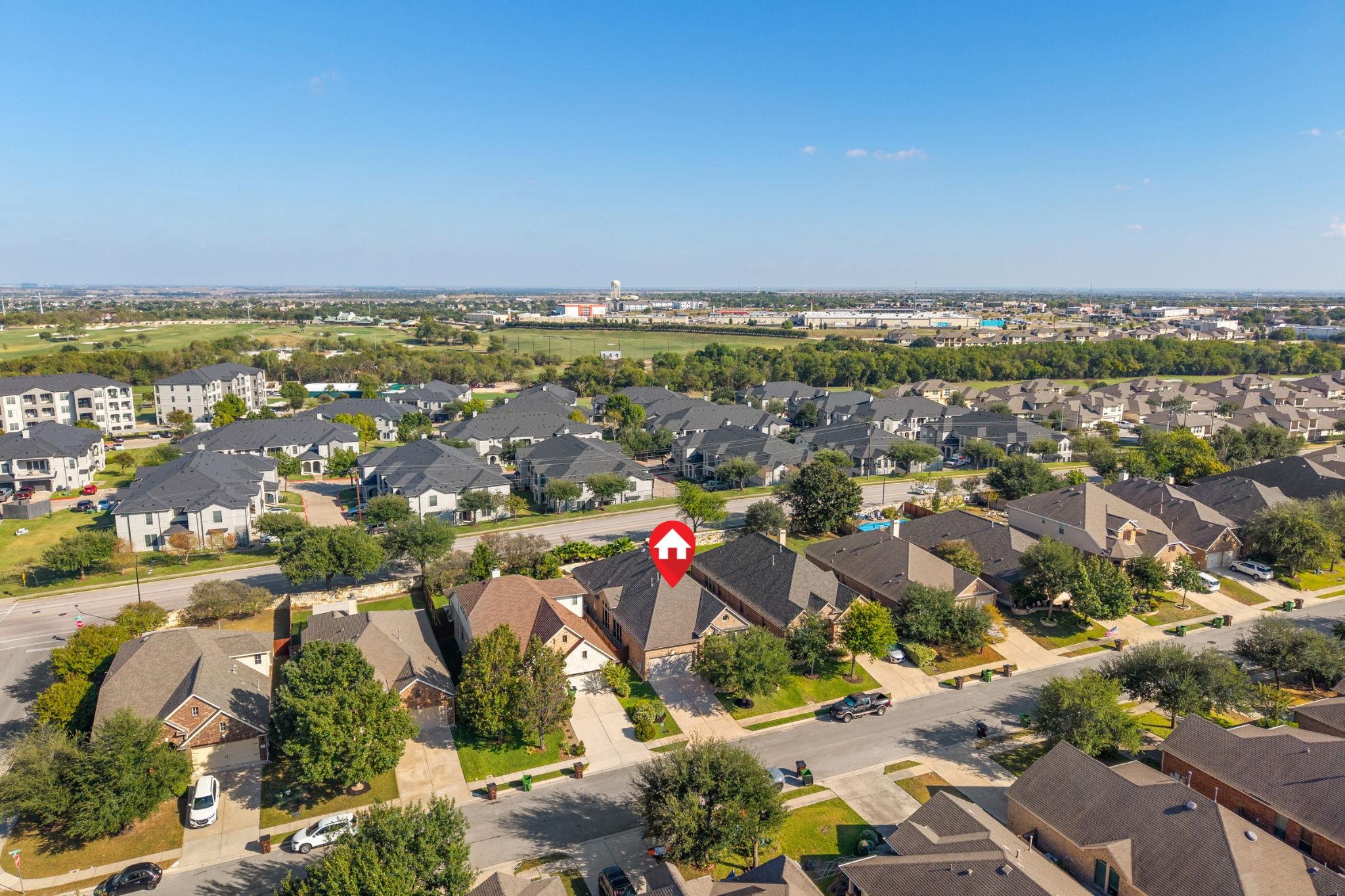 544 Wiltshire Dr, Hutto, TX 78634