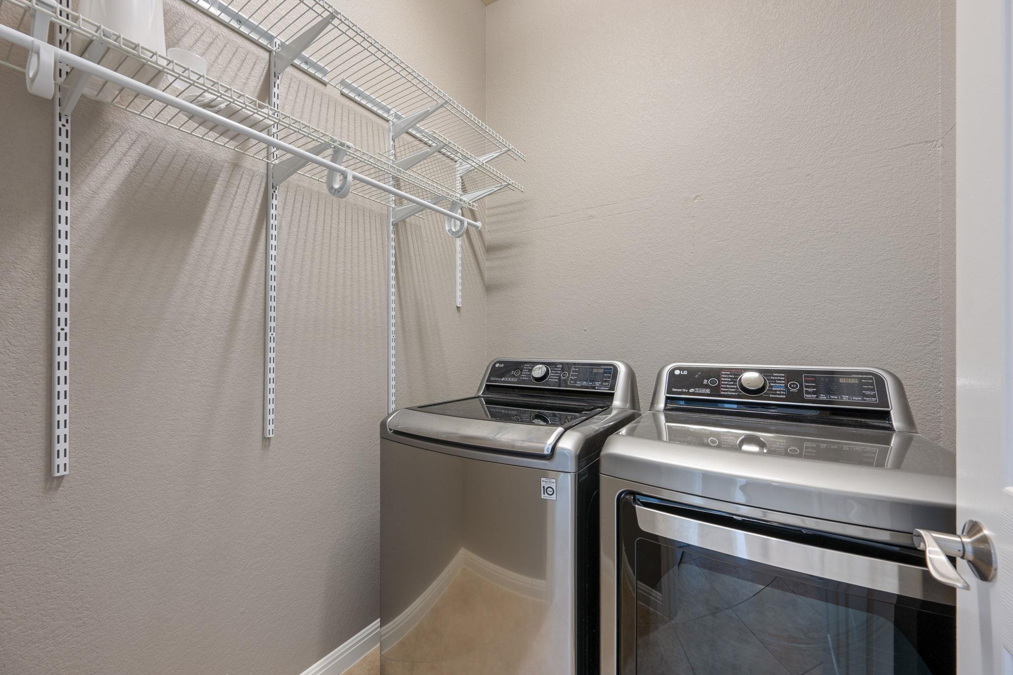 544 Wiltshire Dr, Hutto, TX 78634