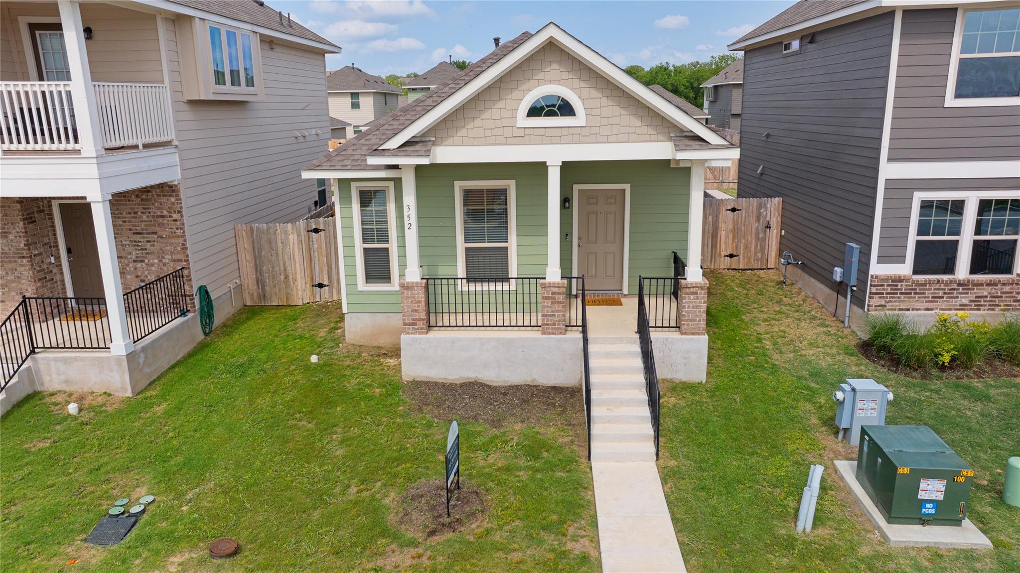 352 Witchhazel Way, San Marcos, TX 78666