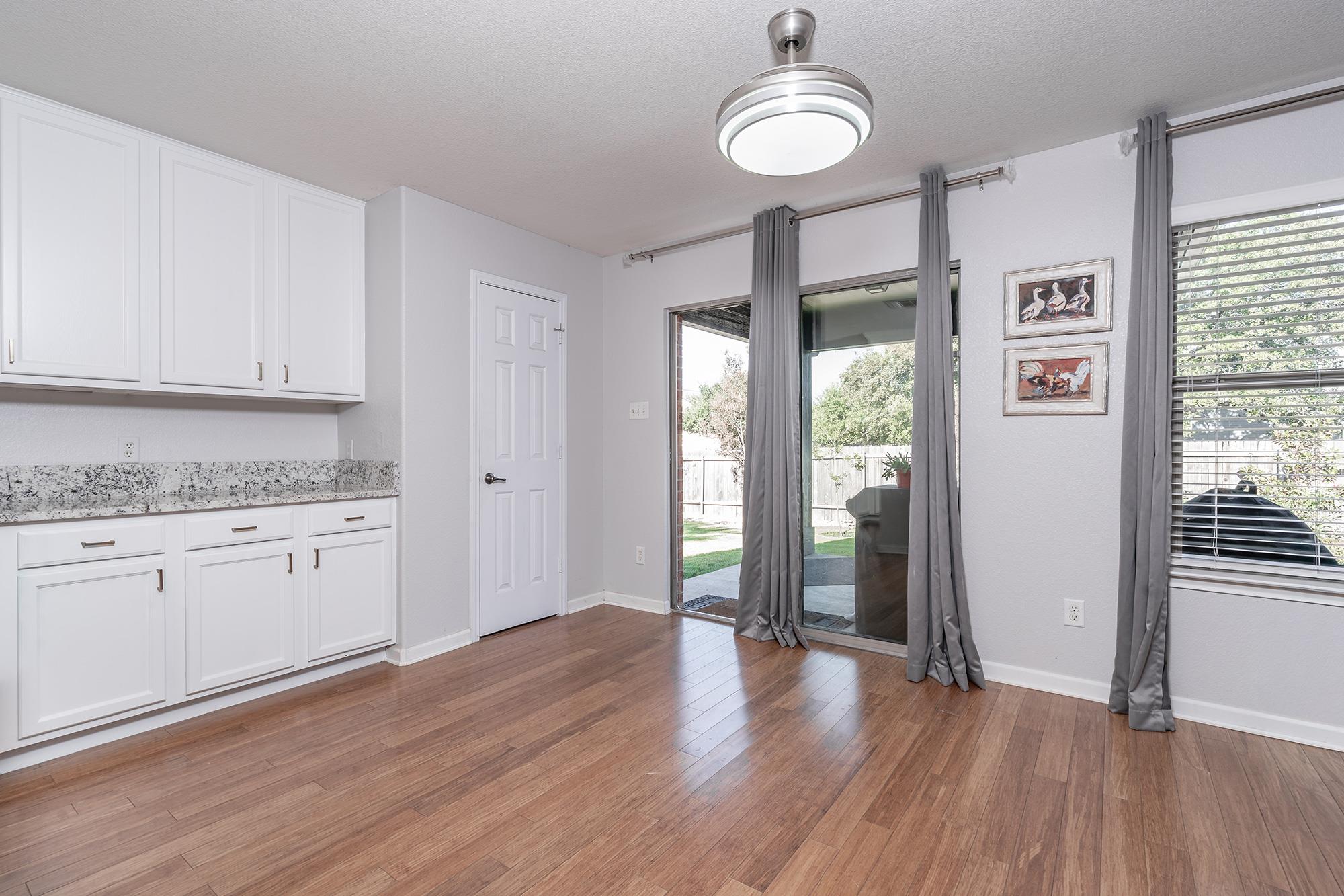 328 Cedar Lake Blvd, Georgetown, TX 78633