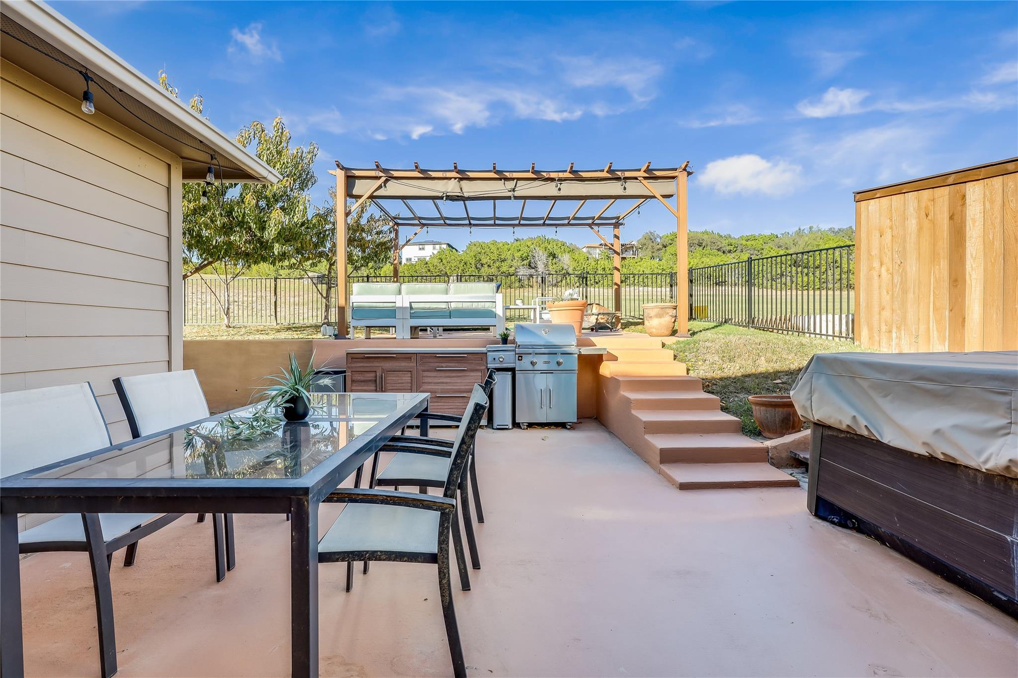 20700 Deep Creek, Lago Vista, TX 78645