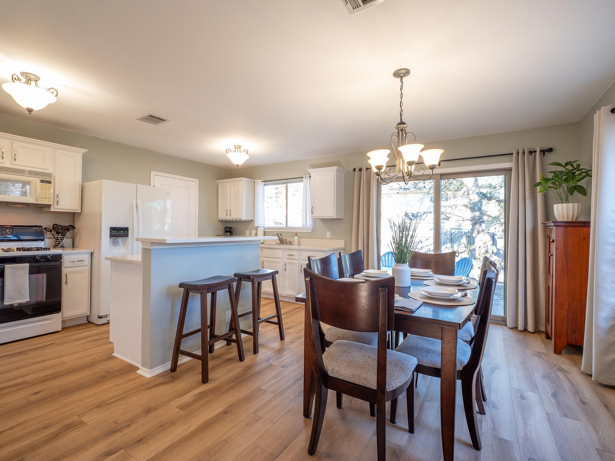 9610 Dalewood Dr, Austin, TX 78729