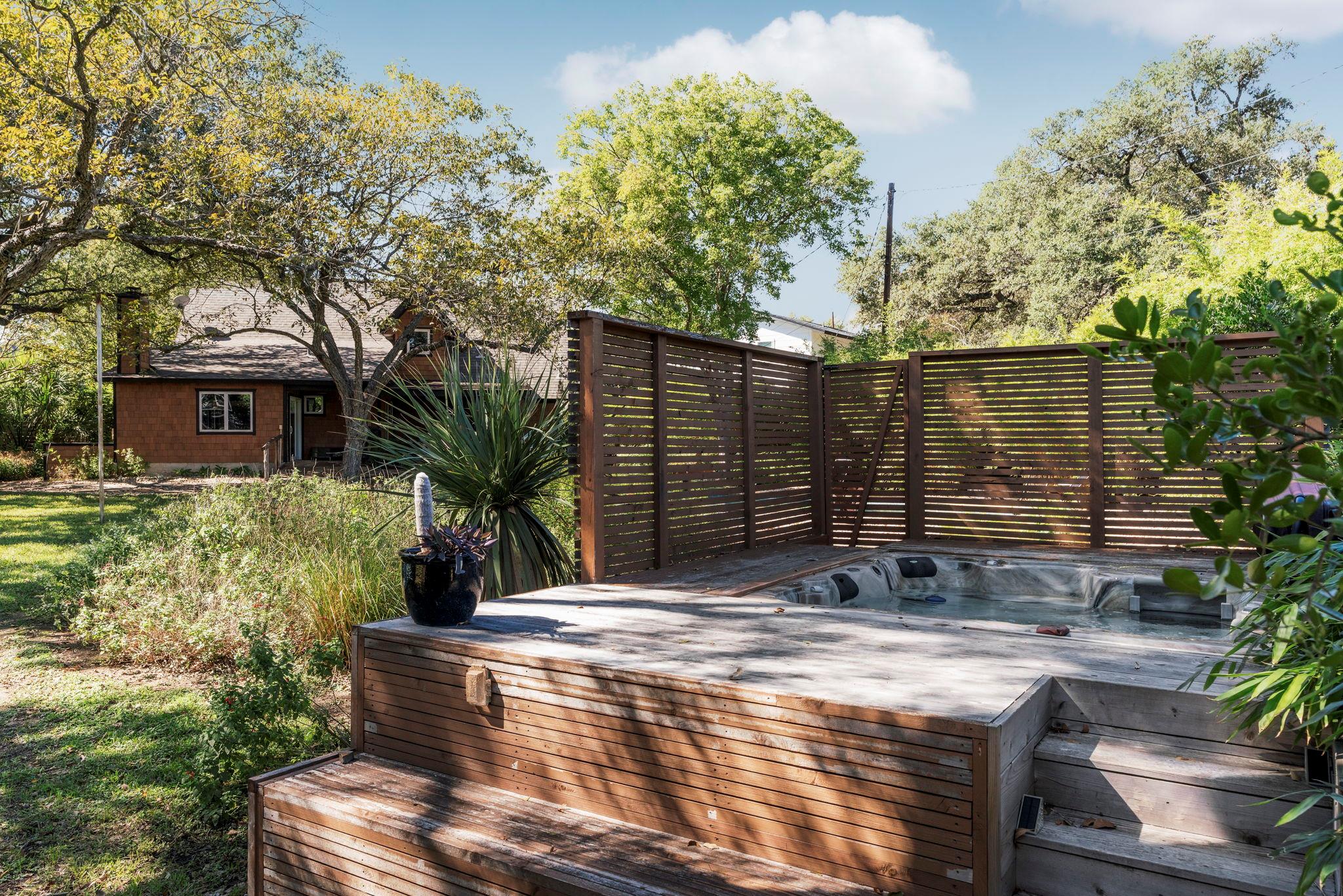 3201 Overcup Oak Dr, Austin, TX 78704