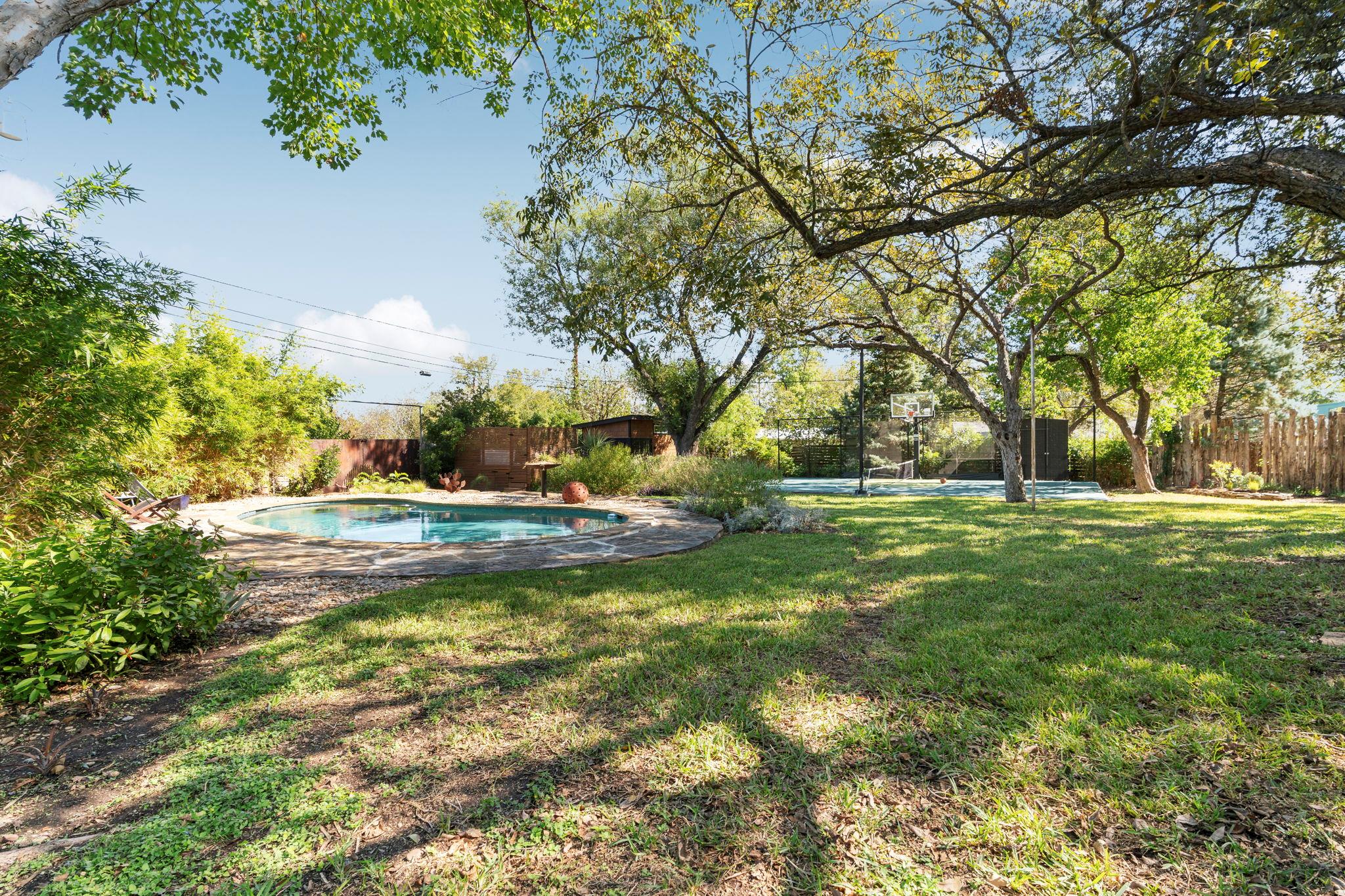 3201 Overcup Oak Dr, Austin, TX 78704