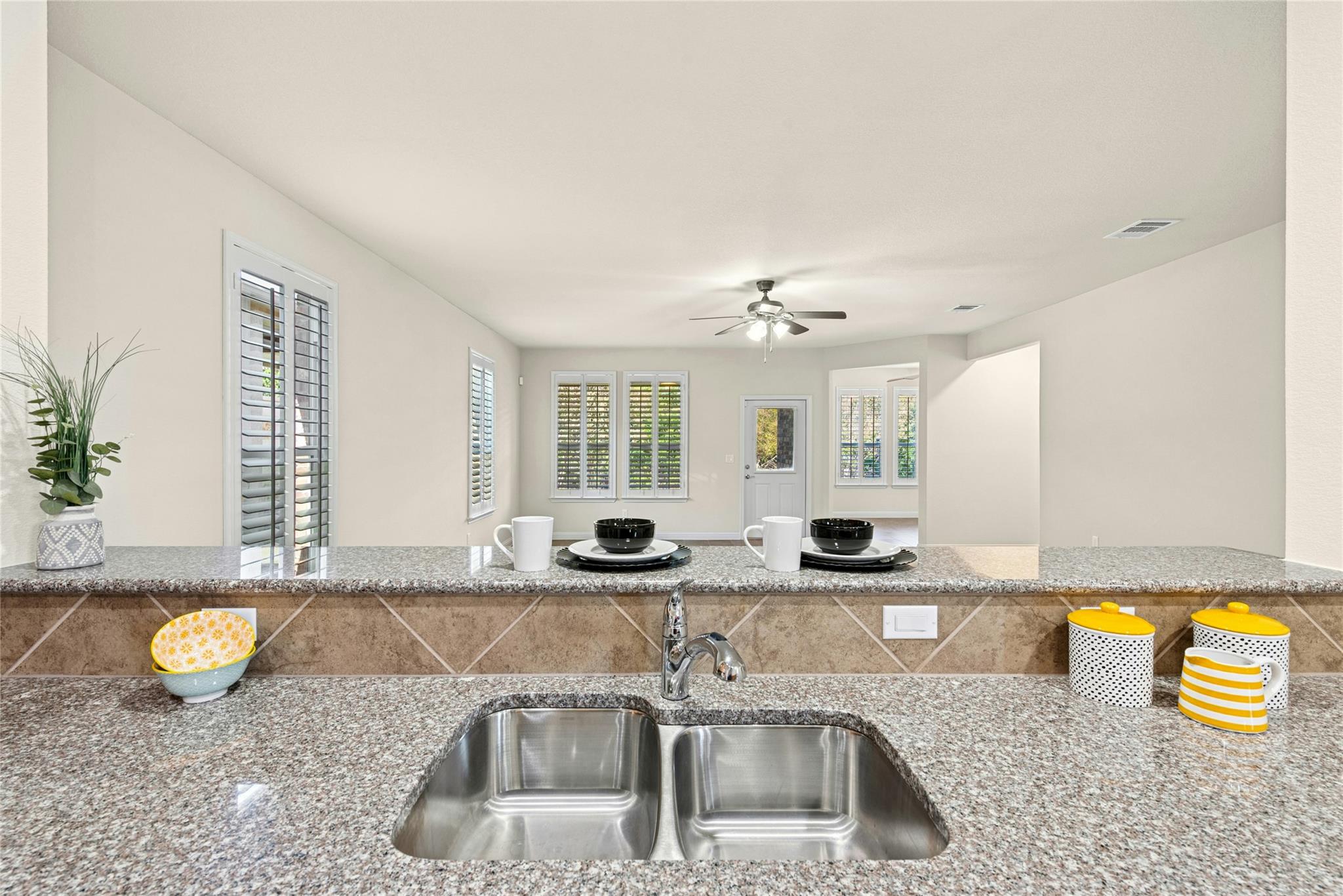 914 Dome Peak Ln, Georgetown, TX 78633