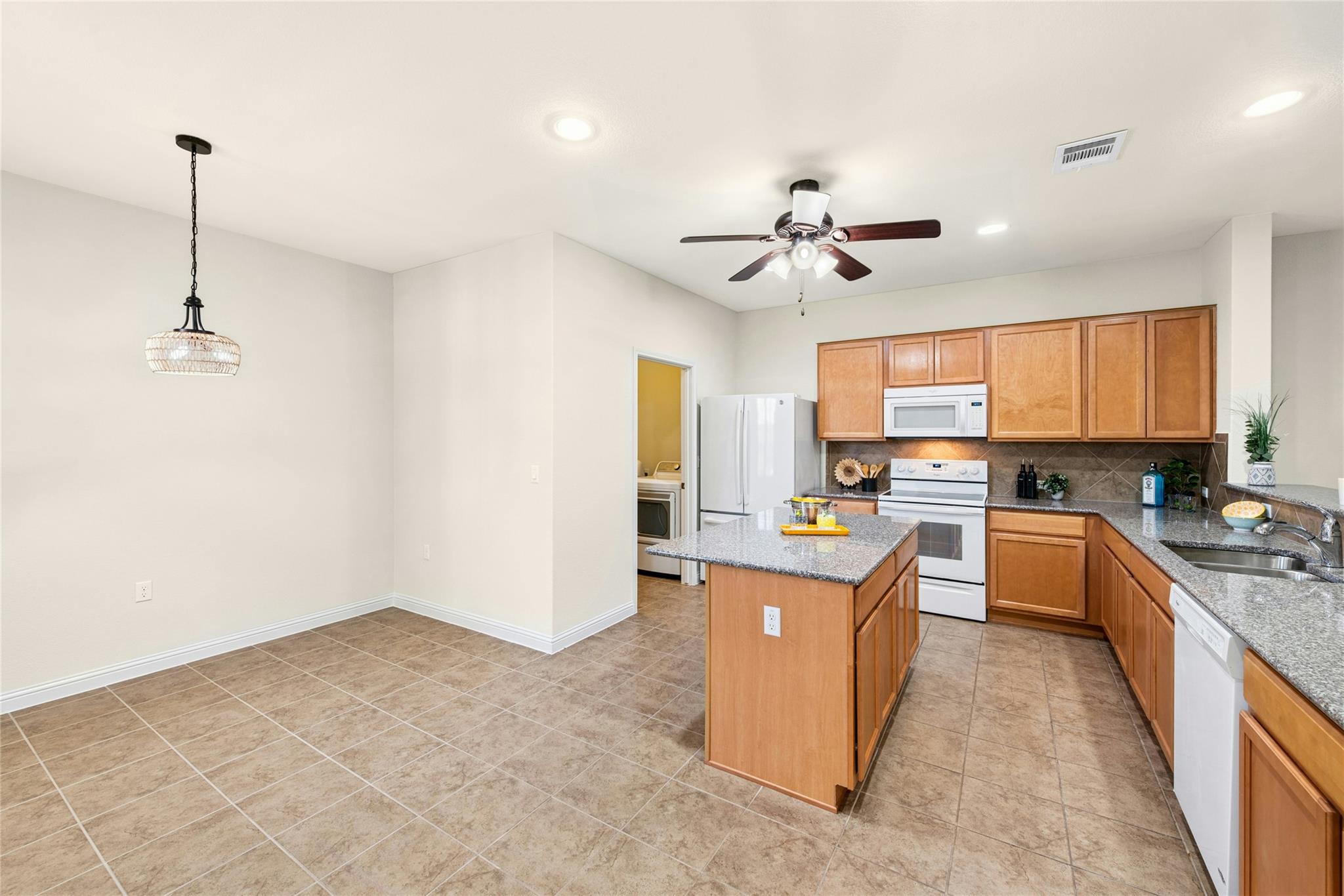 914 Dome Peak Ln, Georgetown, TX 78633