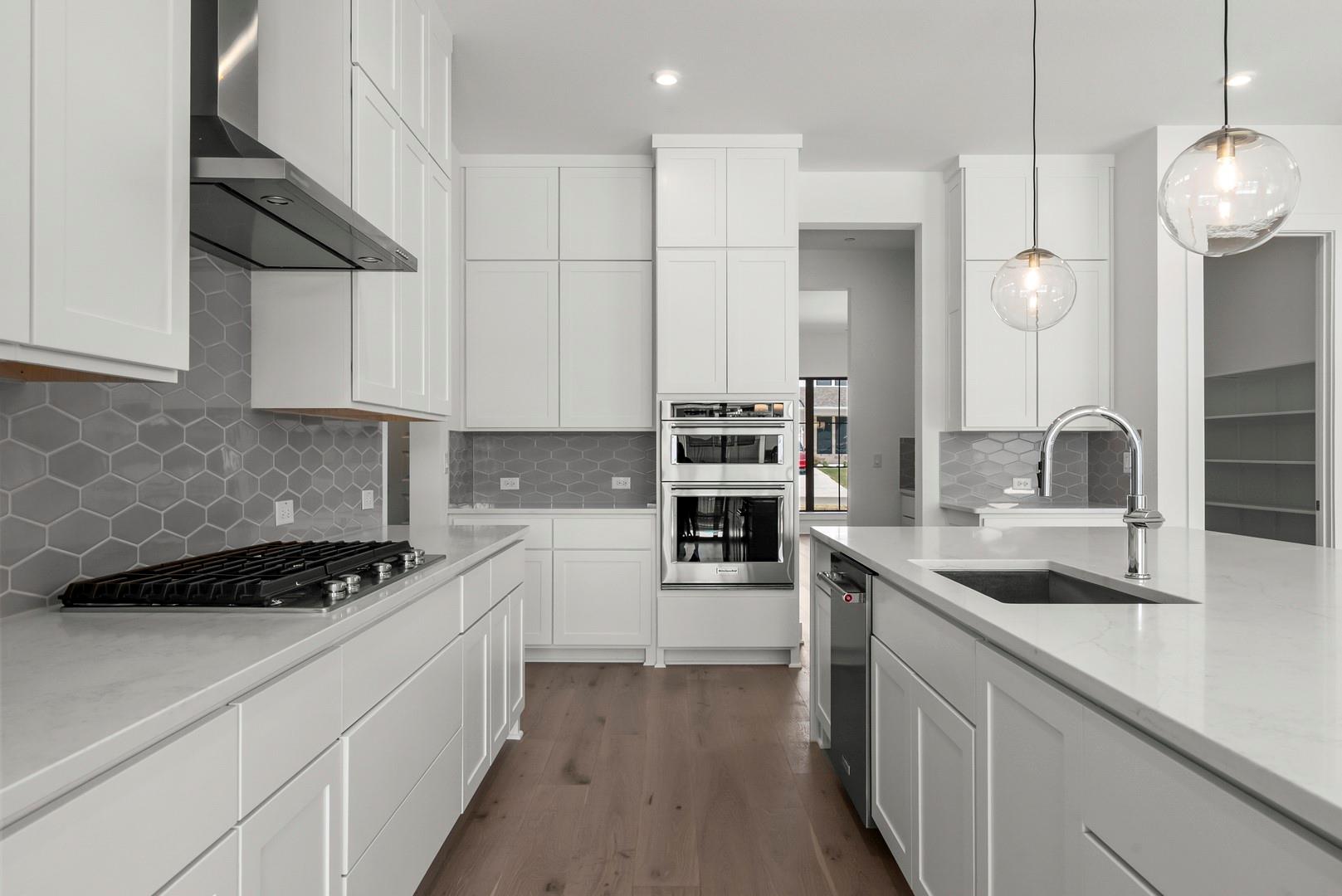 5120 Bergamo Dr, Leander, TX 78641