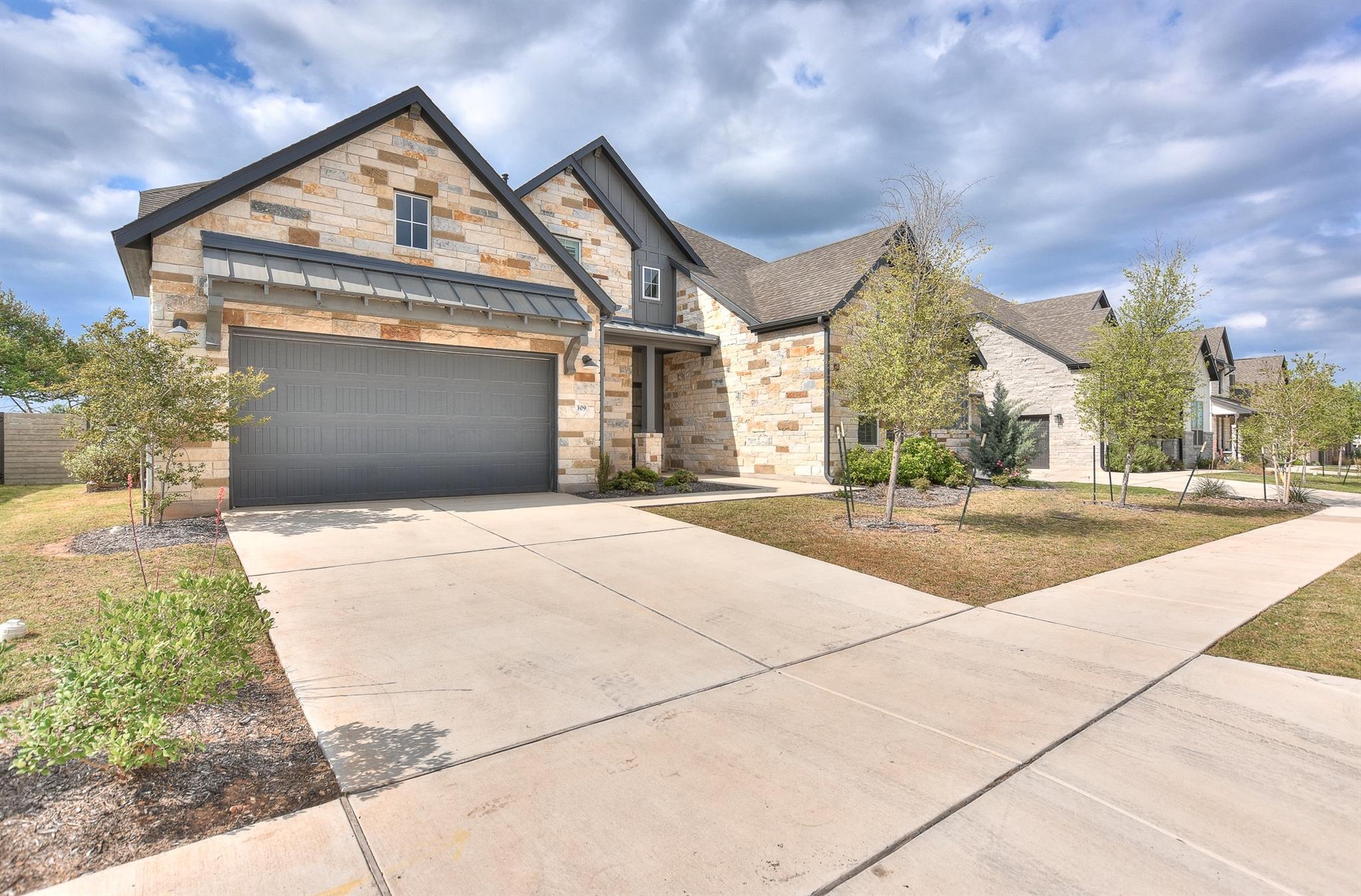309 Wolf Ridge Rd, Georgetown, TX 78628
