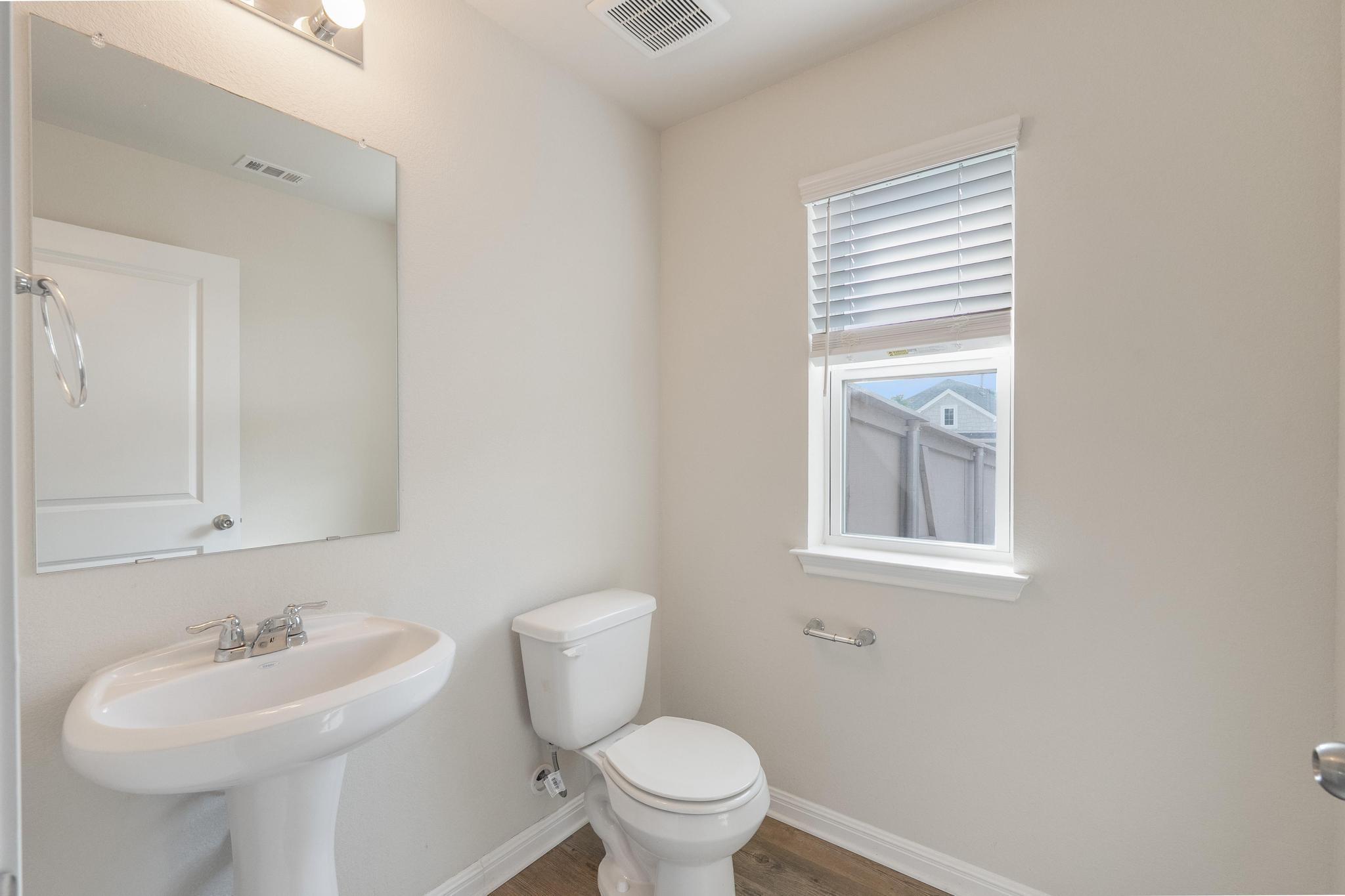 18000 Malnati Dr, Pflugerville, TX 78660